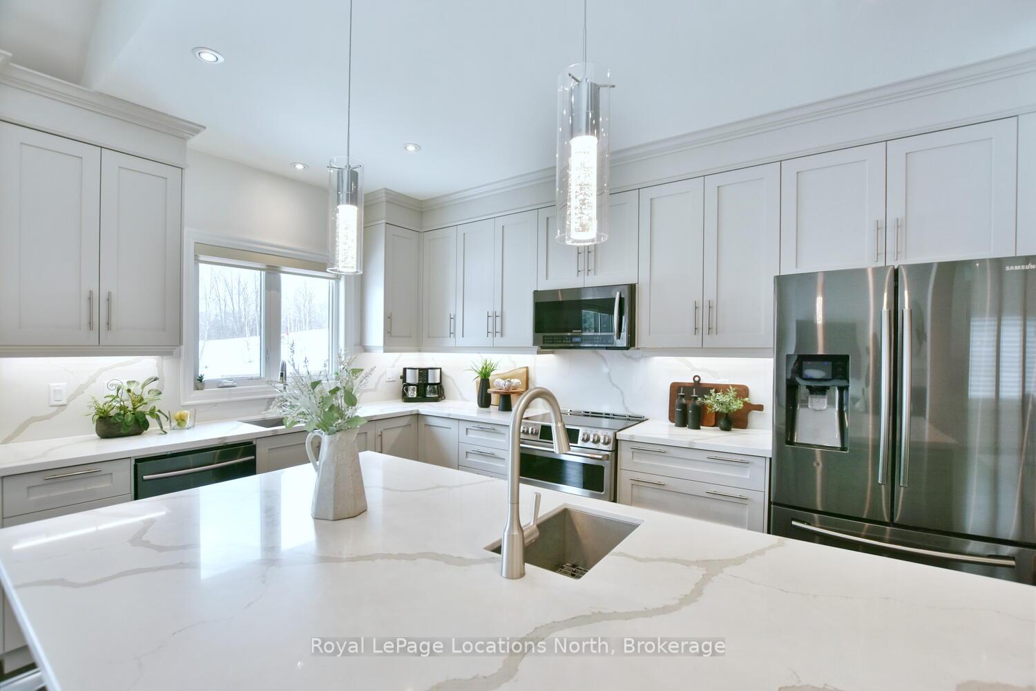 Photo 21 of 138 Crestview Court, Blue Mountains — HOMEH