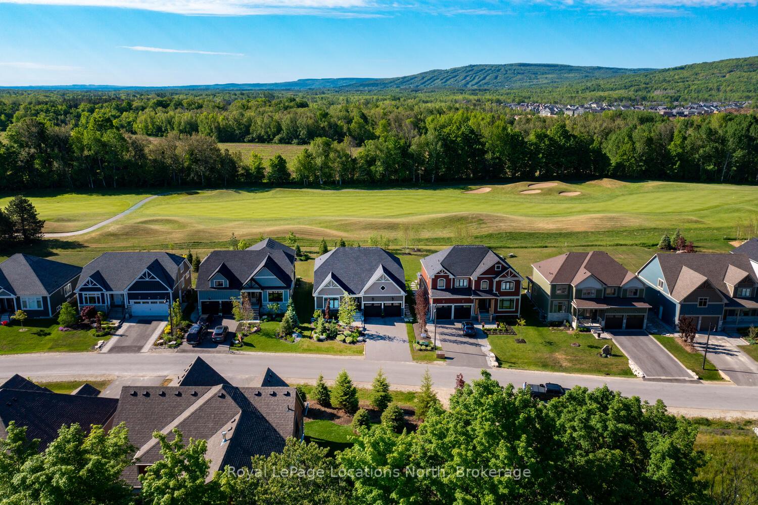 Photo 47 of 138 Crestview Court, Blue Mountains — HOMEH