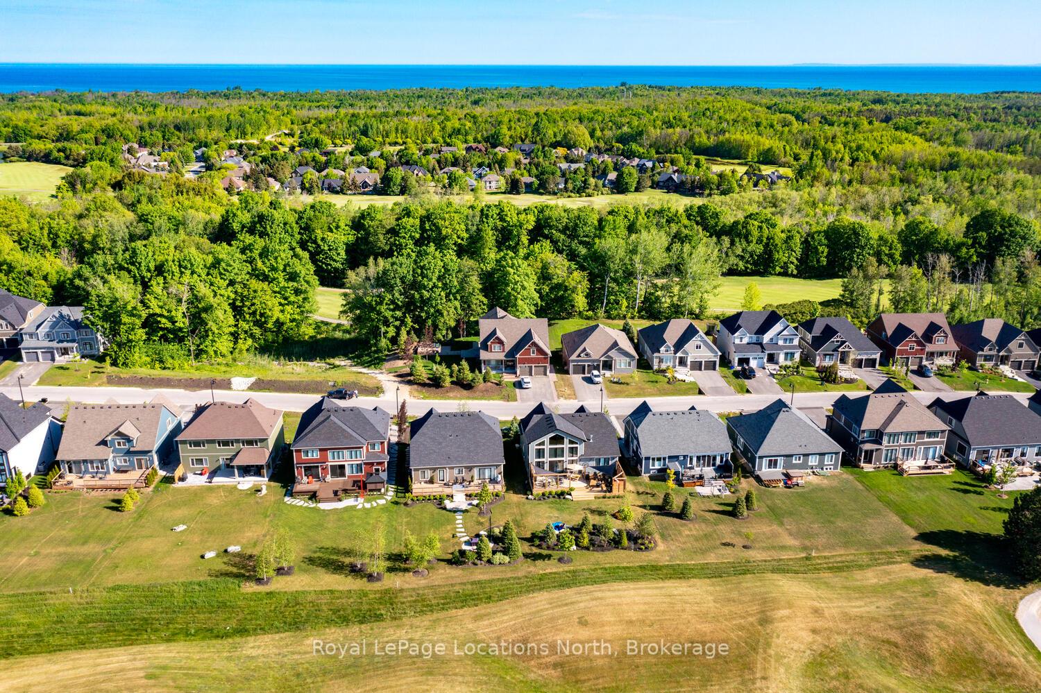 Photo 43 of 138 Crestview Court, Blue Mountains — HOMEH