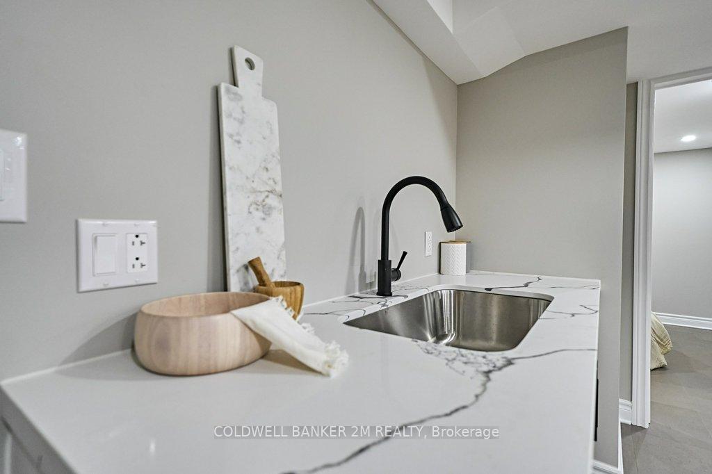 Photo 25 of 107 Cromwell Avenue, Oshawa, Vanier — HOMEH