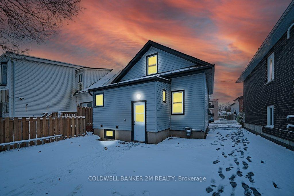 Photo 32 of 107 Cromwell Avenue, Oshawa, Vanier — HOMEH