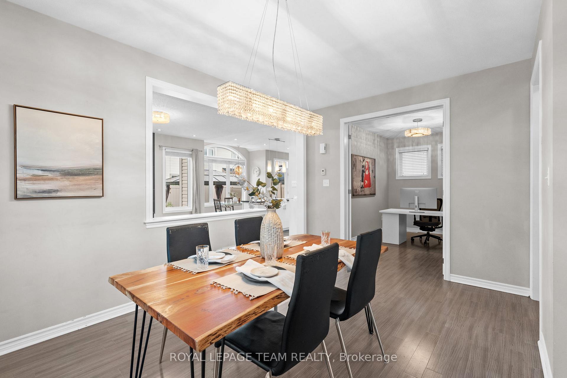 Photo 18 of 2211 Watercolours Way, Ottawa, Barrhaven - Half Moon Bay — HOMEH
