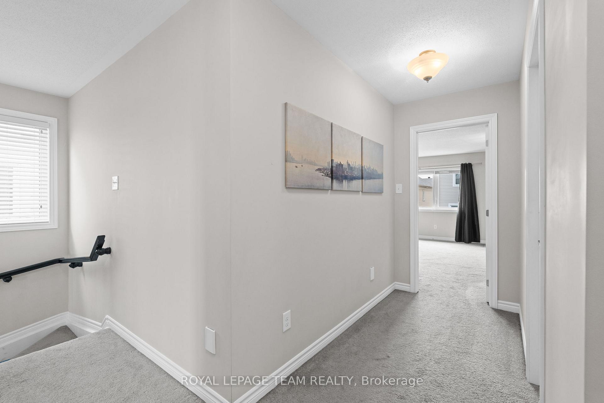 Photo 19 of 2211 Watercolours Way, Ottawa, Barrhaven - Half Moon Bay — HOMEH