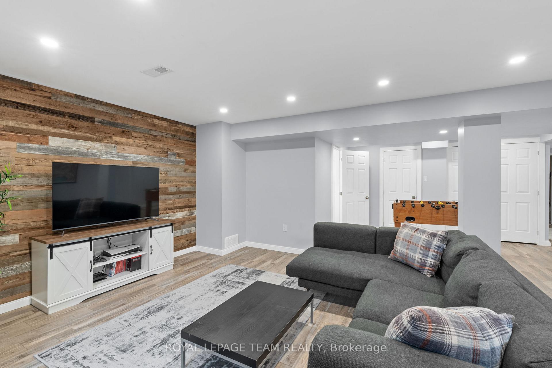 Photo 40 of 2211 Watercolours Way, Ottawa, Barrhaven - Half Moon Bay — HOMEH