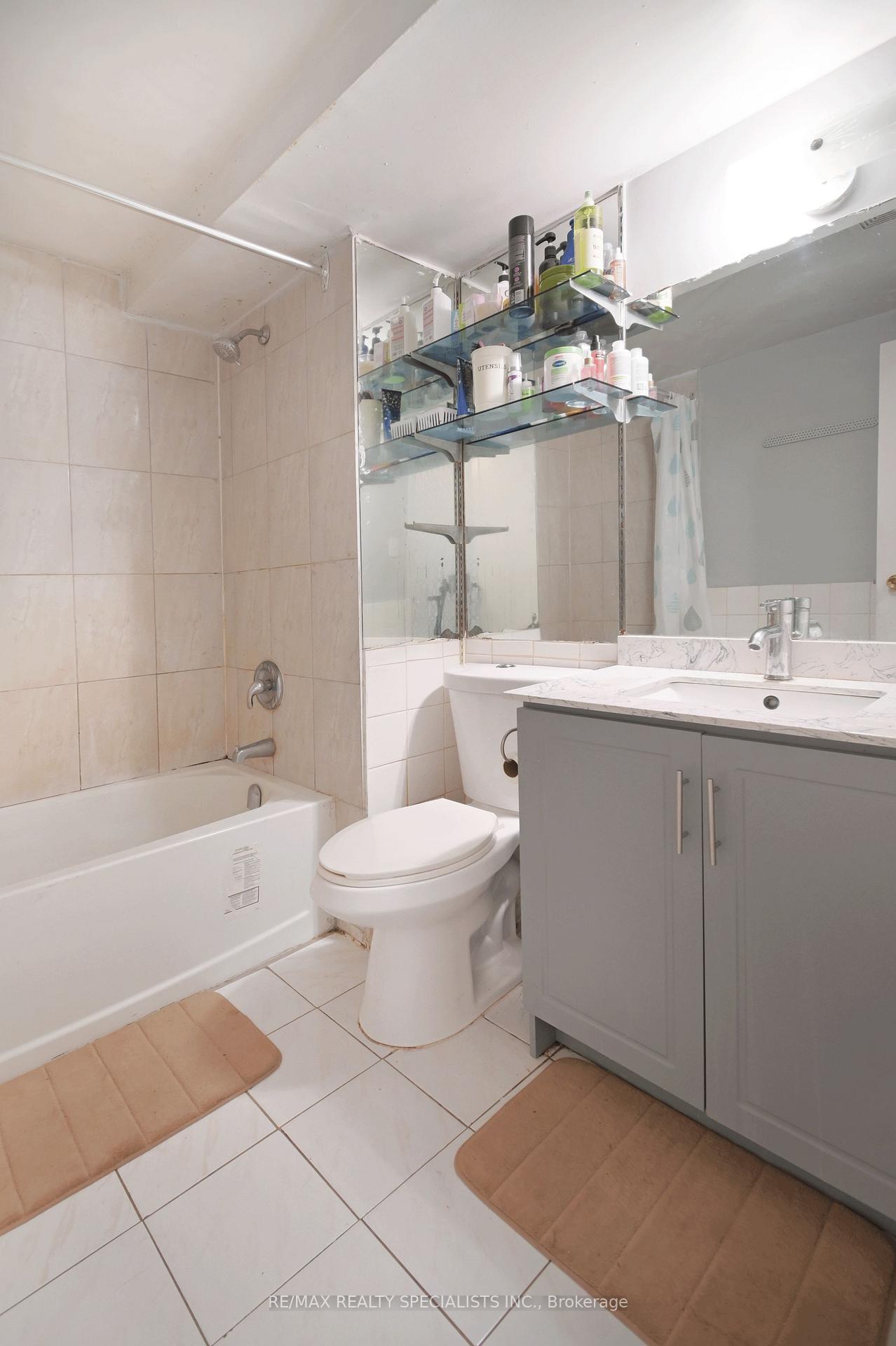 Photo 20 of 115 Morton Way, Brampton, Fletcher's West — HOMEH