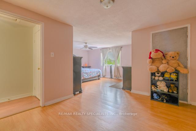 Photo 28 of 115 Morton Way, Brampton, Fletcher's West — HOMEH