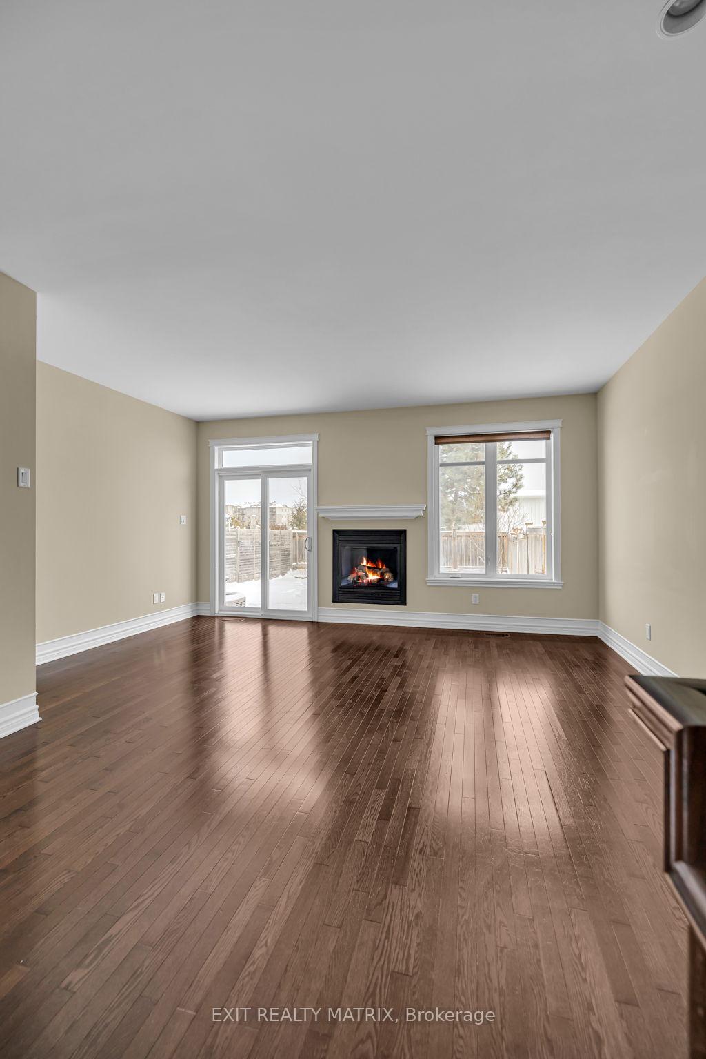 Photo 5 of 124 Watershield Ridge, Ottawa, Barrhaven - Longfields — HOMEH