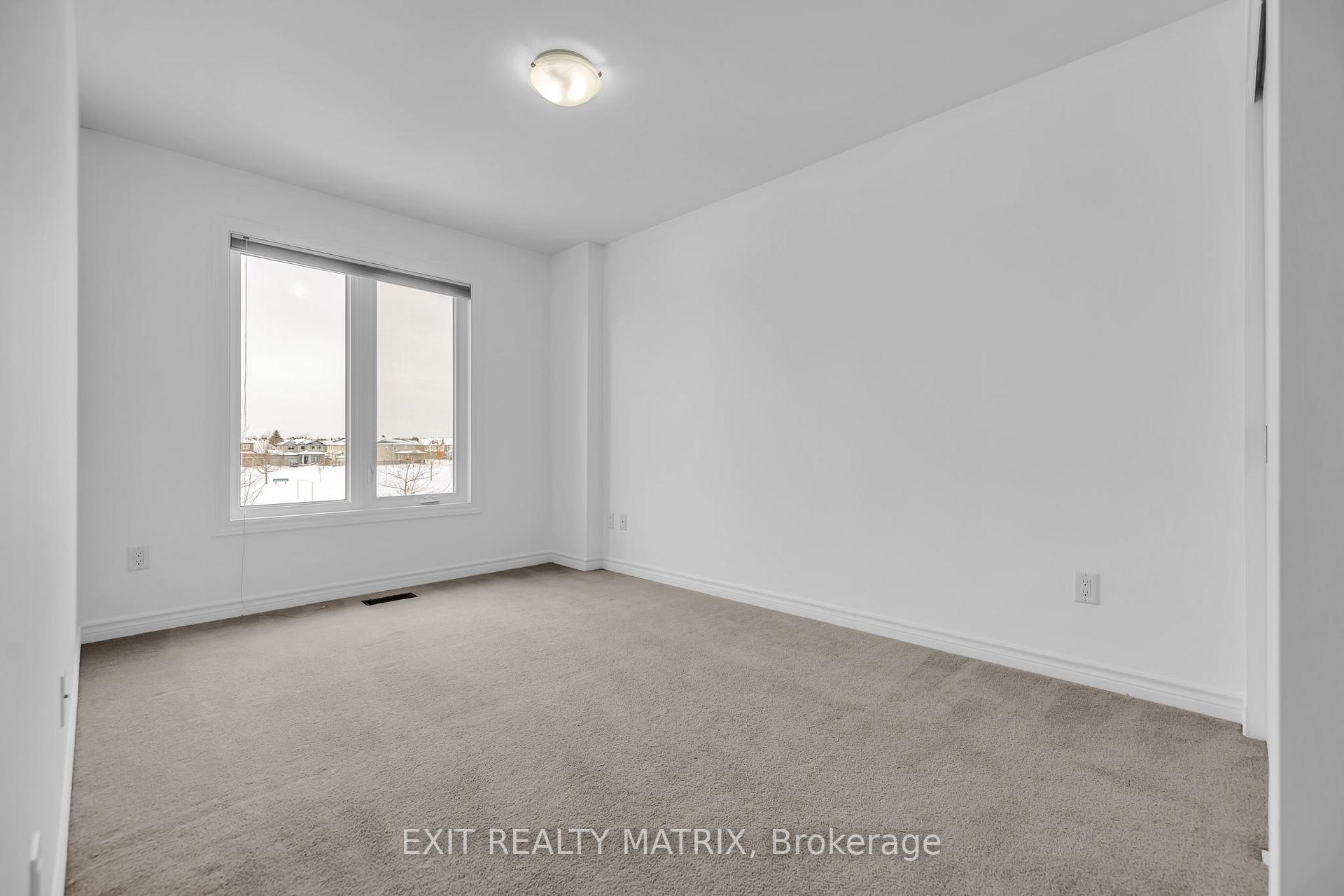 Photo 12 of 124 Watershield Ridge, Ottawa, Barrhaven - Longfields — HOMEH