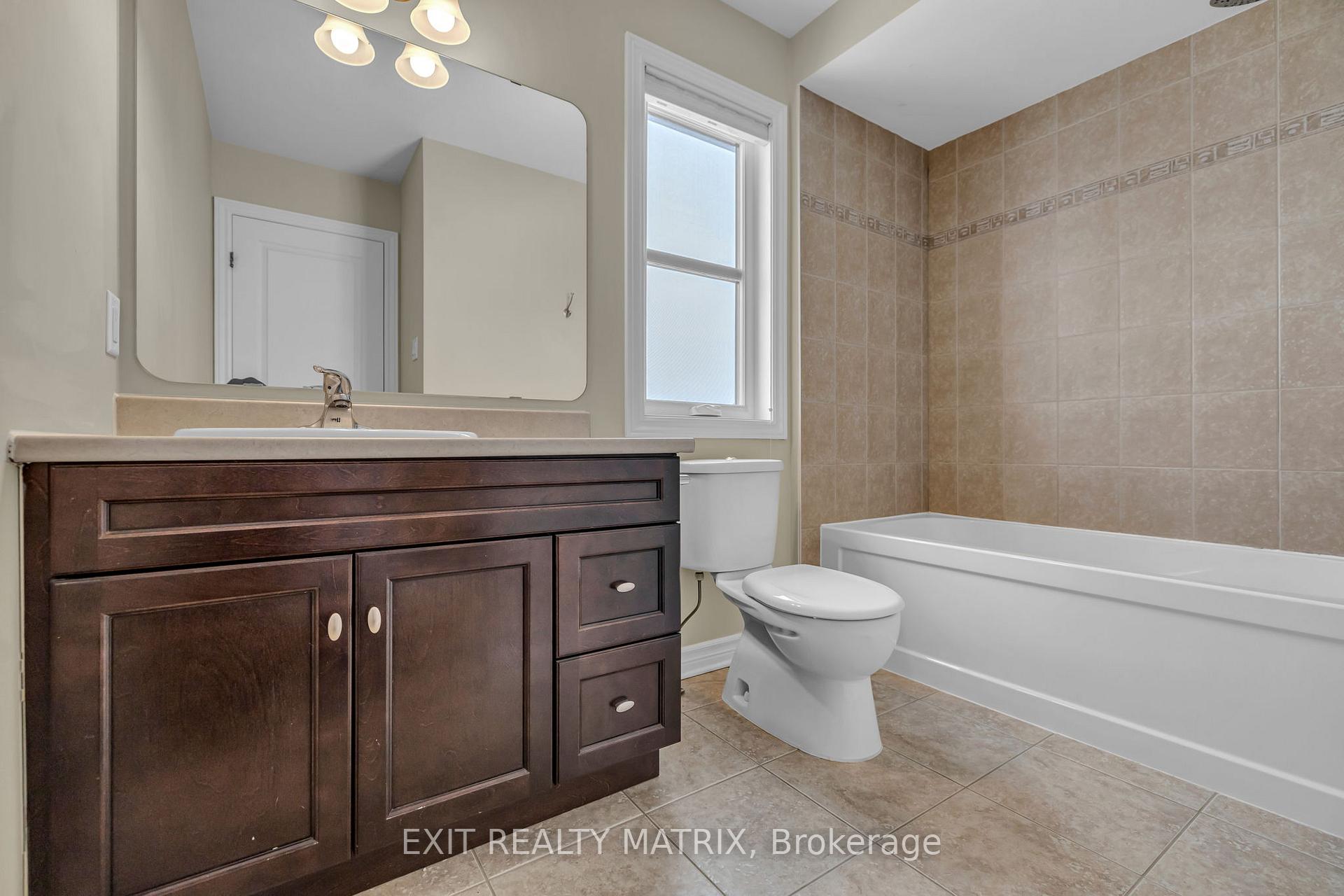 Photo 13 of 124 Watershield Ridge, Ottawa, Barrhaven - Longfields — HOMEH