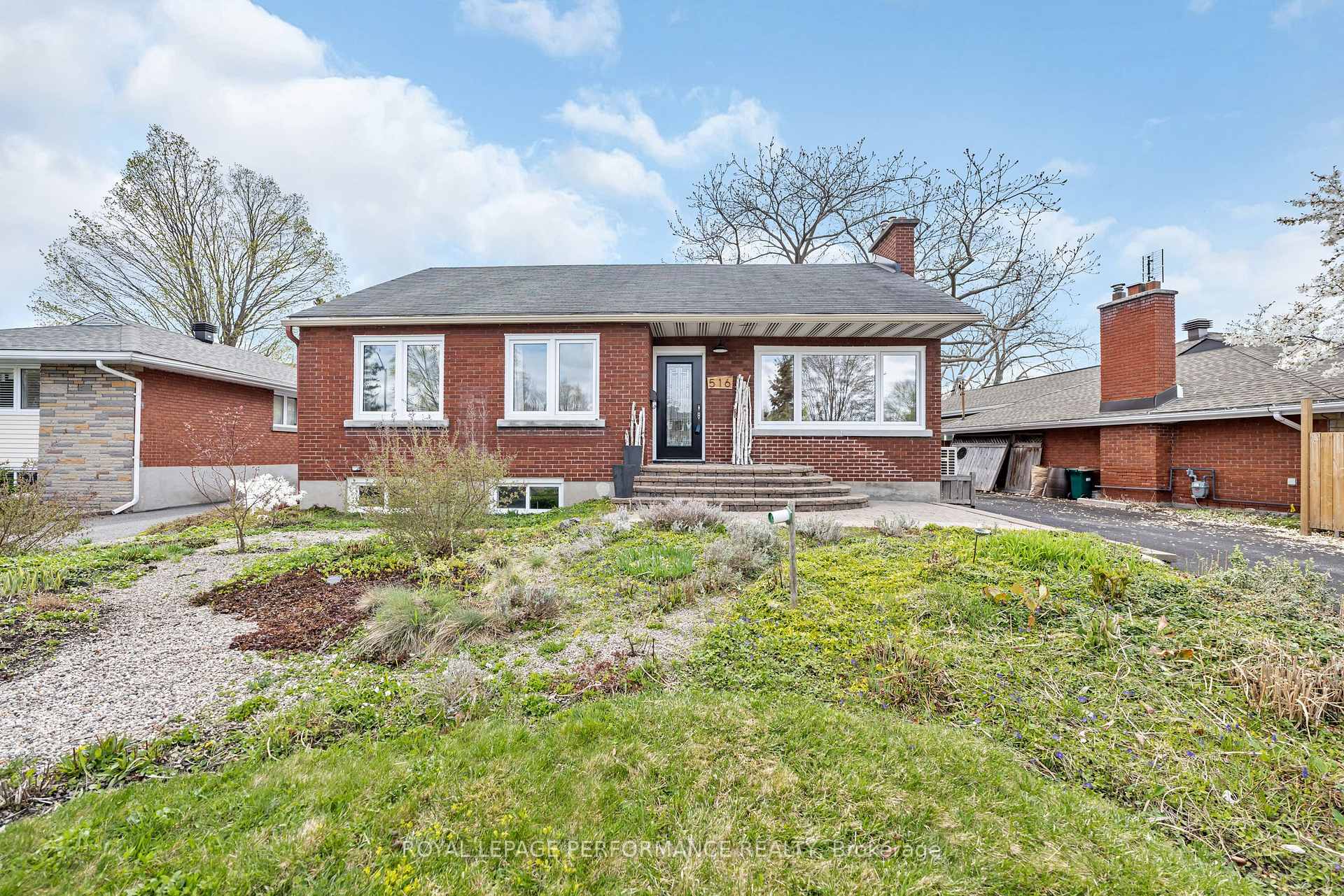 Photo 1 of 516 Sherbourne Road, Ottawa, Carlingwood — HOMEH