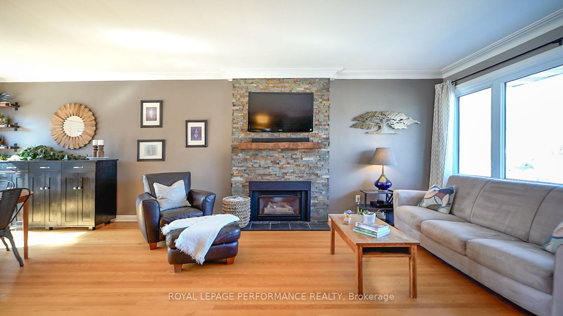 Photo 8 of 516 Sherbourne Road, Ottawa, Carlingwood — HOMEH