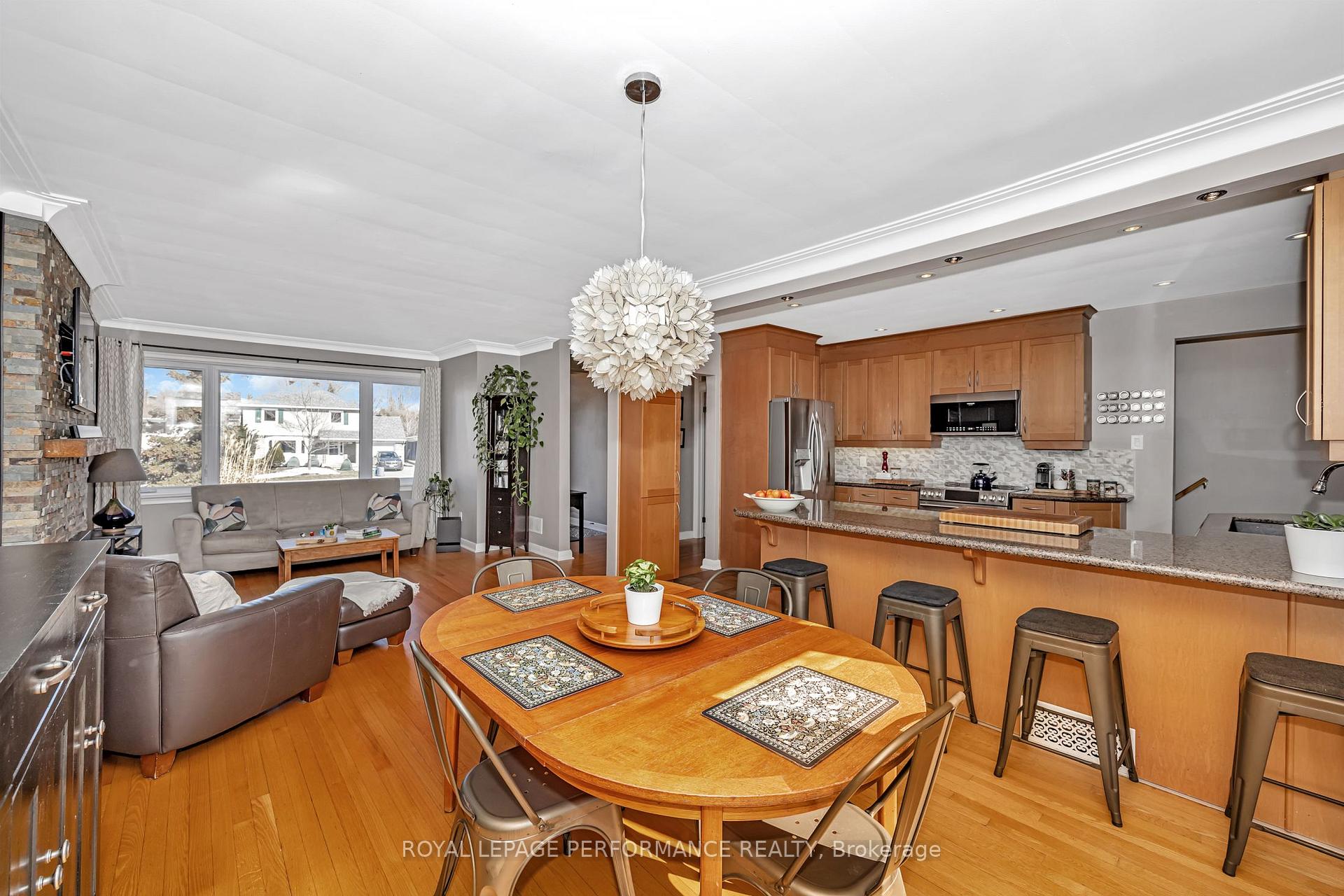 Photo 25 of 516 Sherbourne Road, Ottawa, Carlingwood — HOMEH