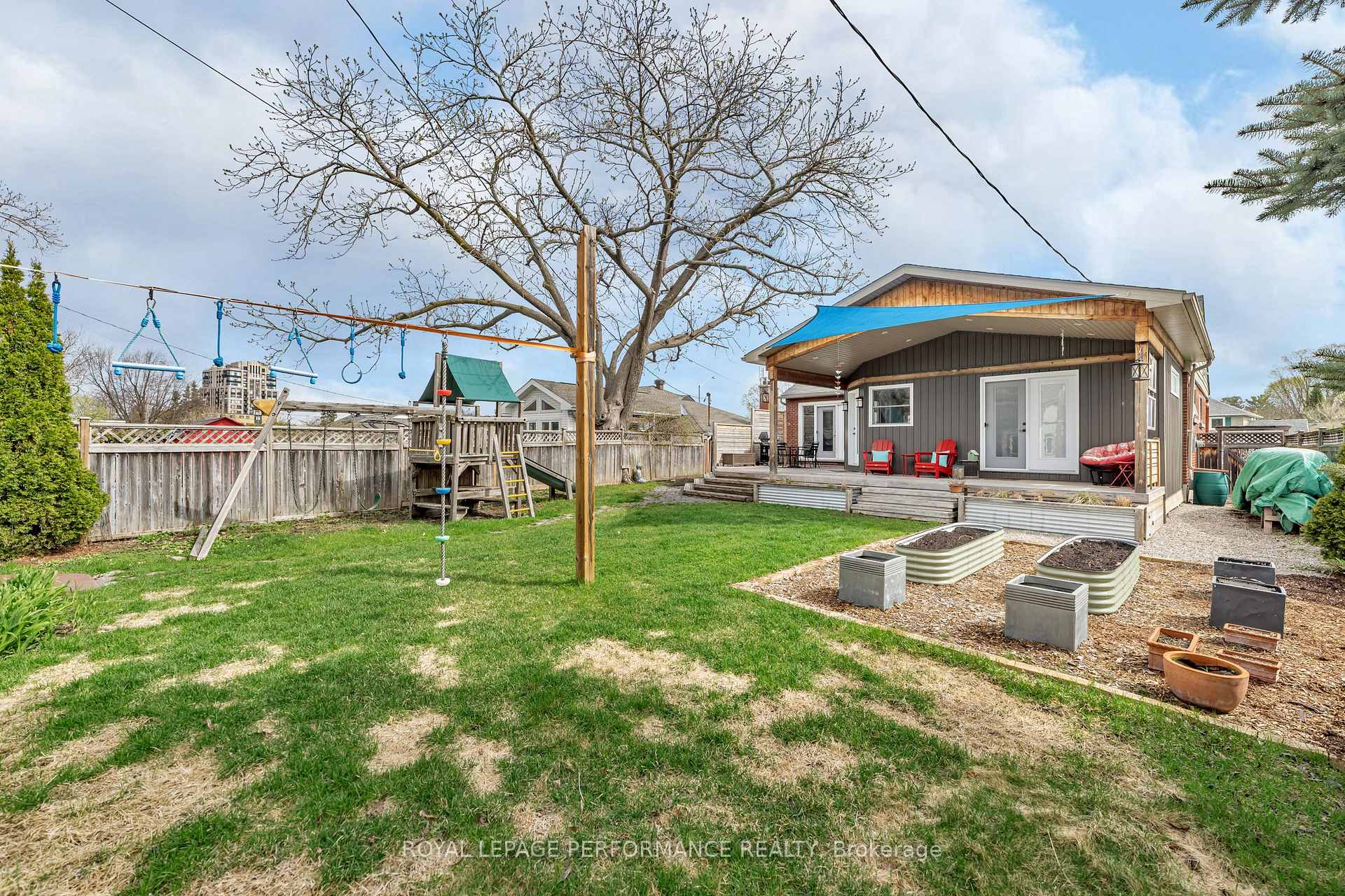 Photo 41 of 516 Sherbourne Road, Ottawa, Carlingwood — HOMEH