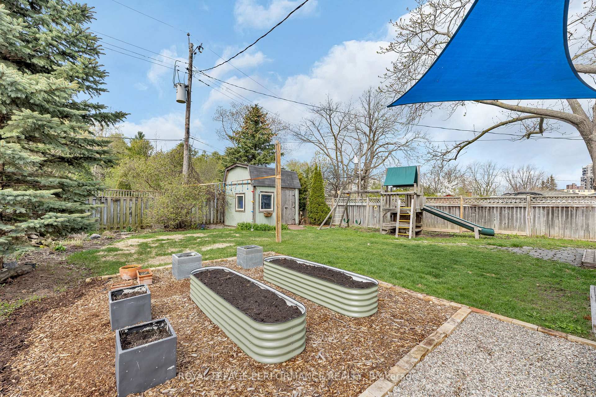 Photo 42 of 516 Sherbourne Road, Ottawa, Carlingwood — HOMEH