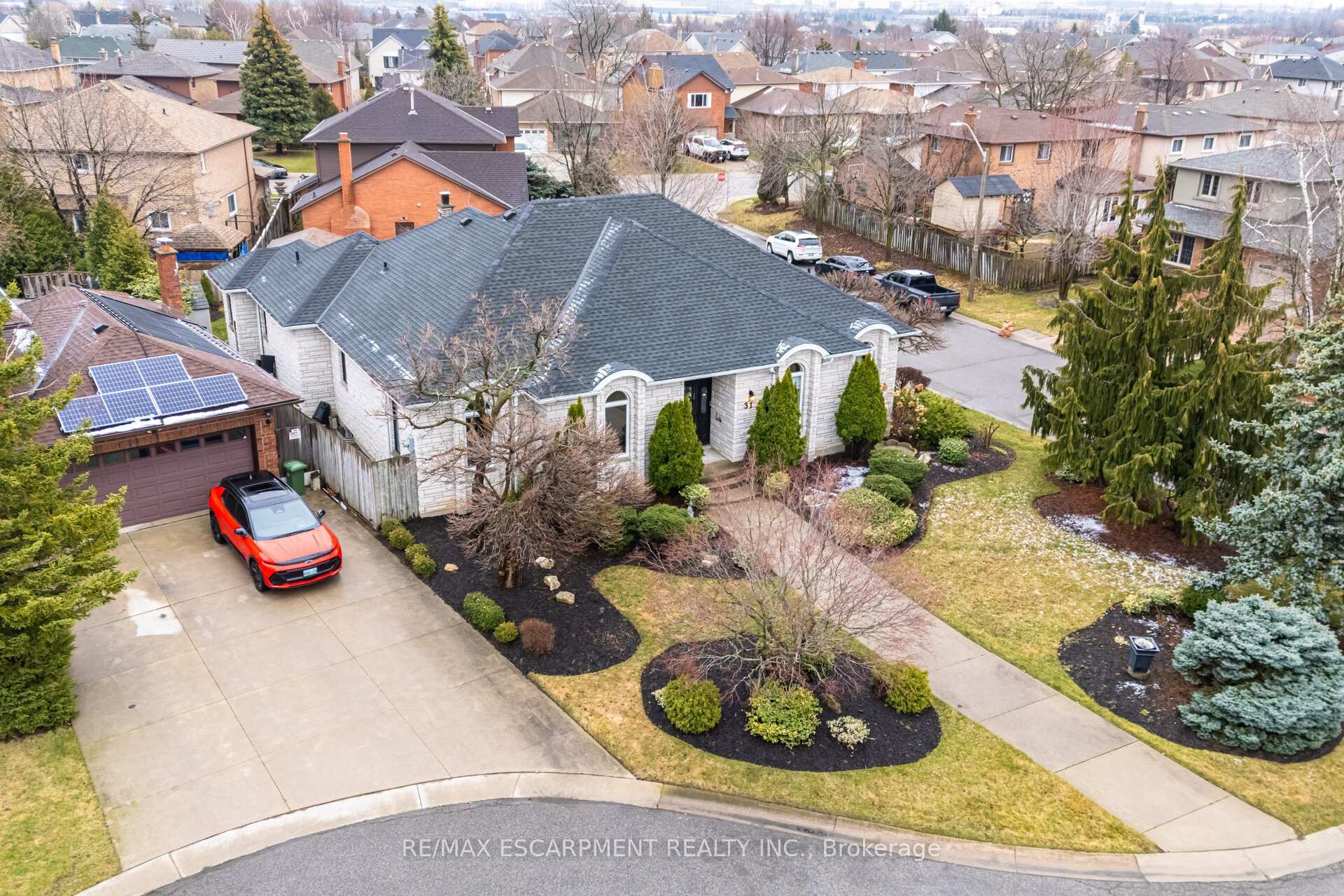 Photo 2 of 31 Ingrid Court, Hamilton, Templemead — HOMEH