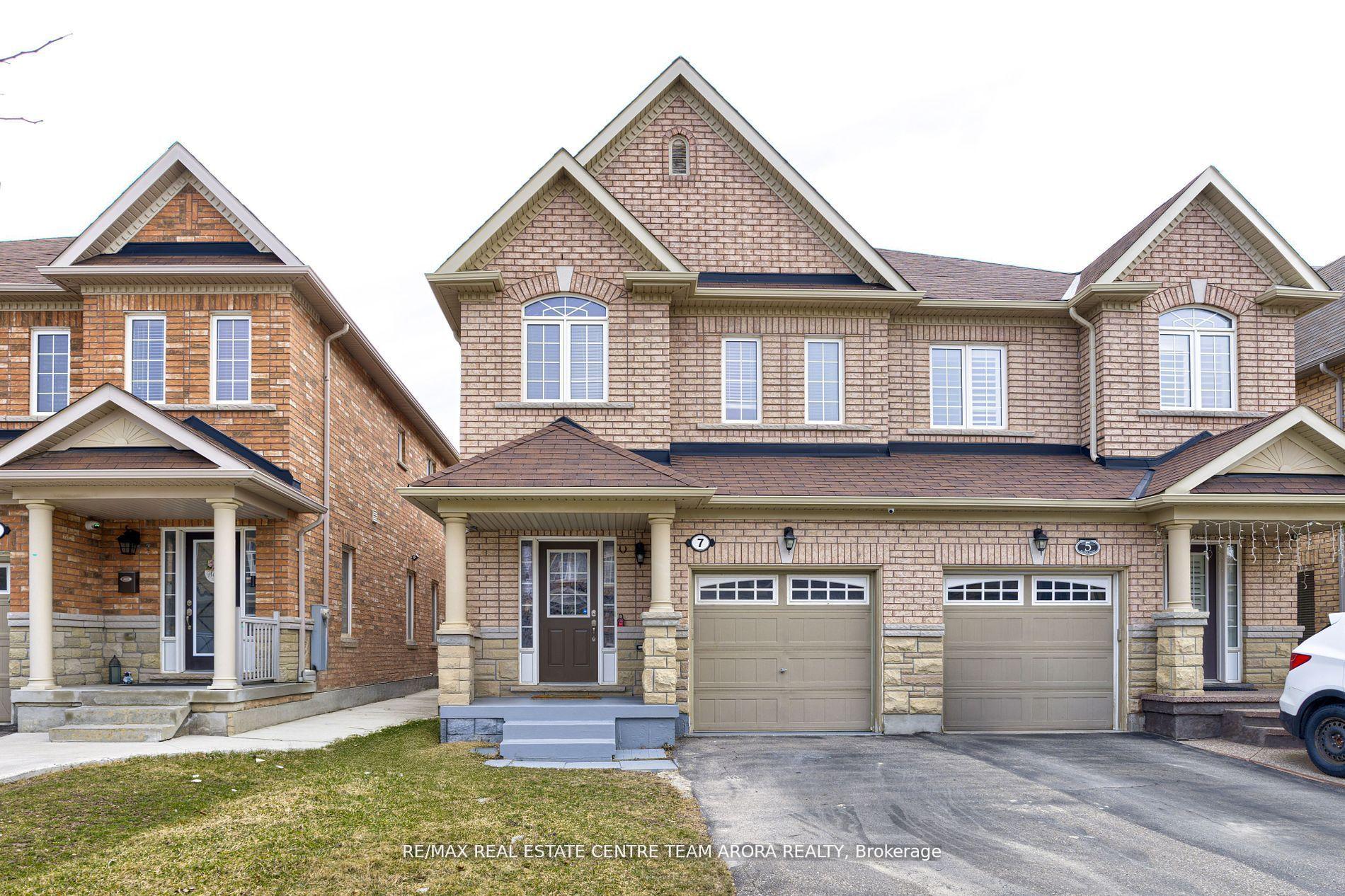 Photo 1 of 7 Selsdon Street, Brampton, Credit Valley — HOMEH