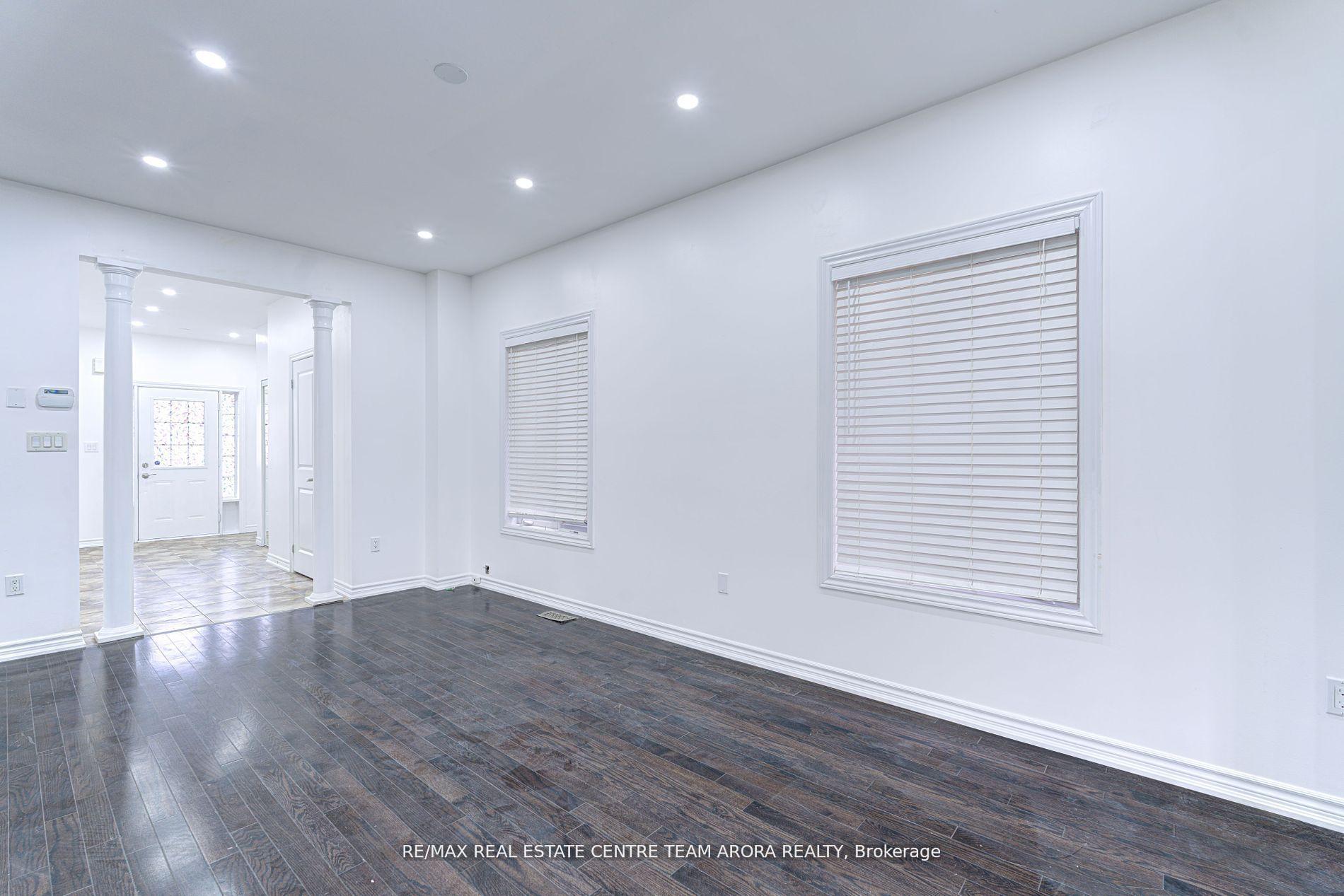 Photo 5 of 7 Selsdon Street, Brampton, Credit Valley — HOMEH