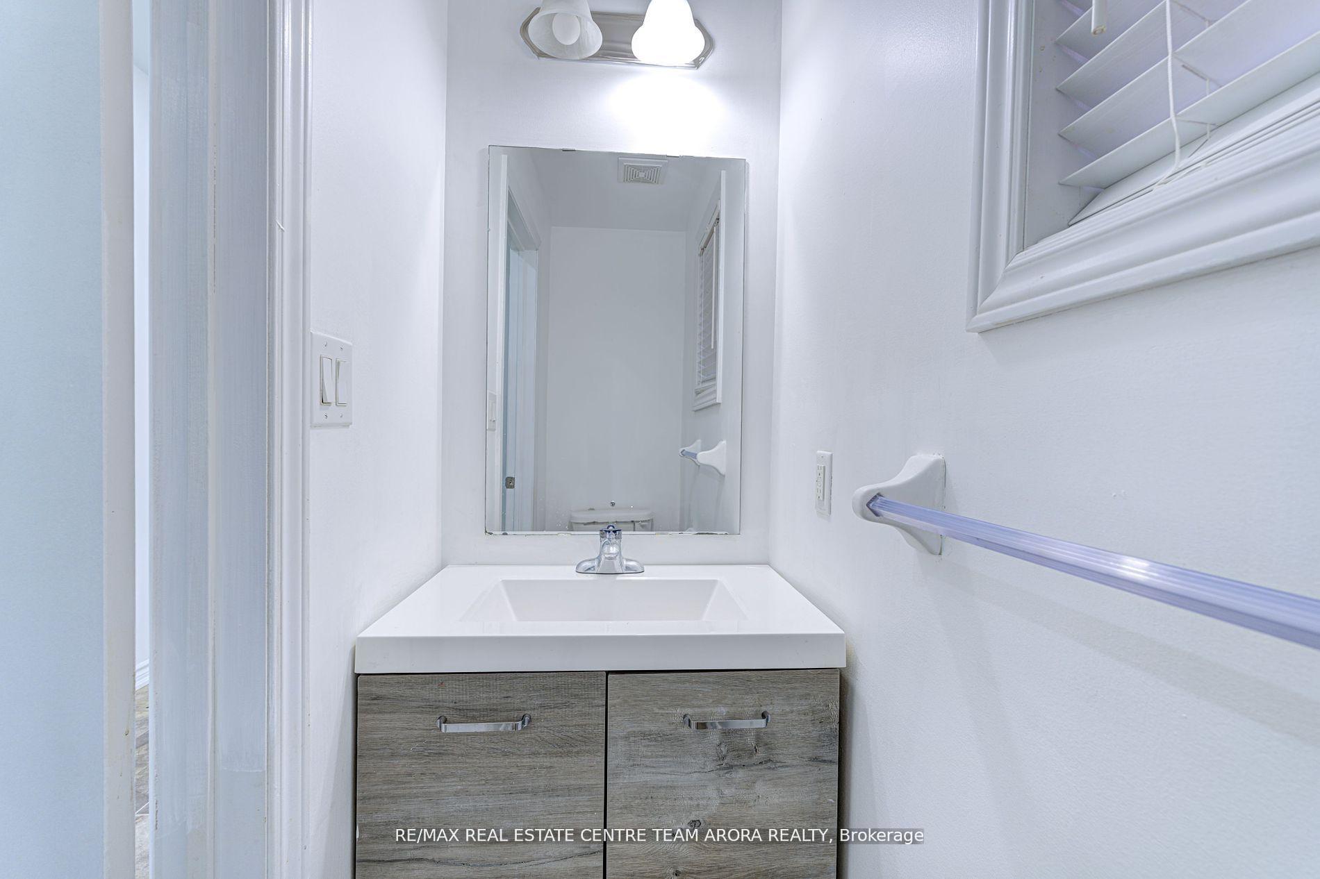 Photo 17 of 7 Selsdon Street, Brampton, Credit Valley — HOMEH