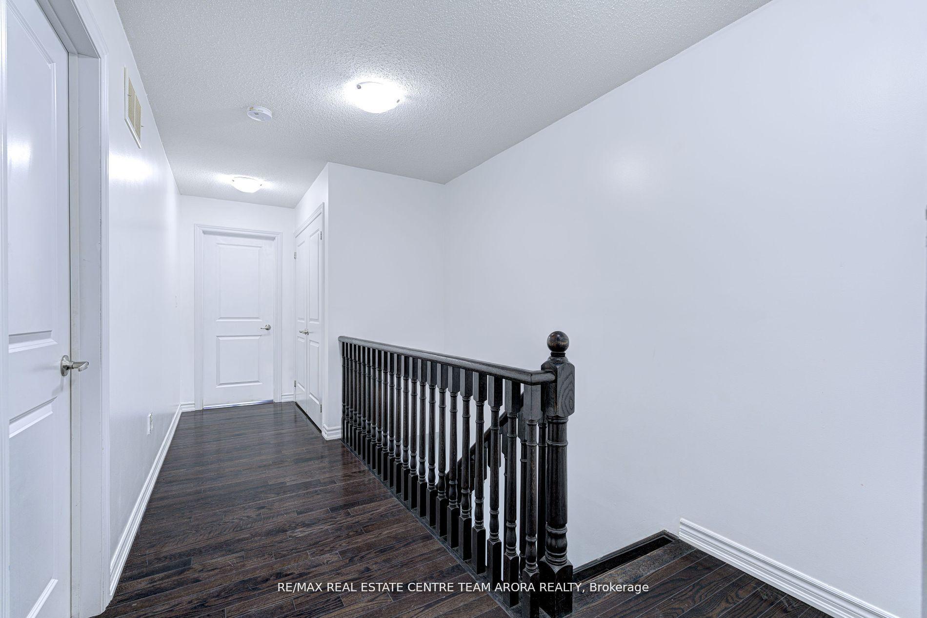 Photo 15 of 7 Selsdon Street, Brampton, Credit Valley — HOMEH