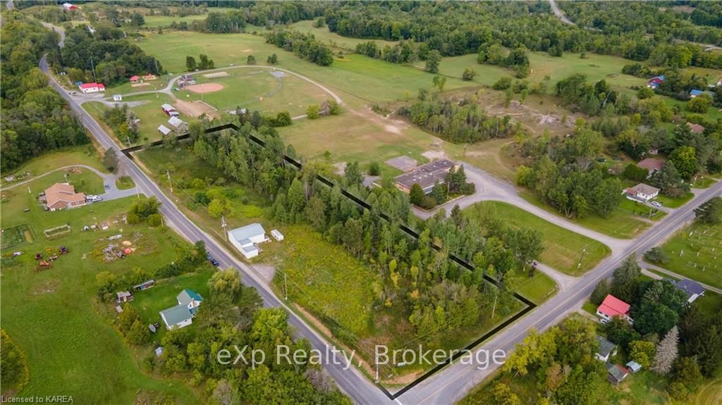 Photo 2 of 1108 Wagerville Road, Frontenac, Frontenac Centre — HOMEH