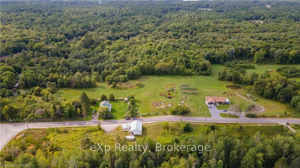 Photo 8 of 1108 Wagerville Road, Frontenac, Frontenac Centre — HOMEH