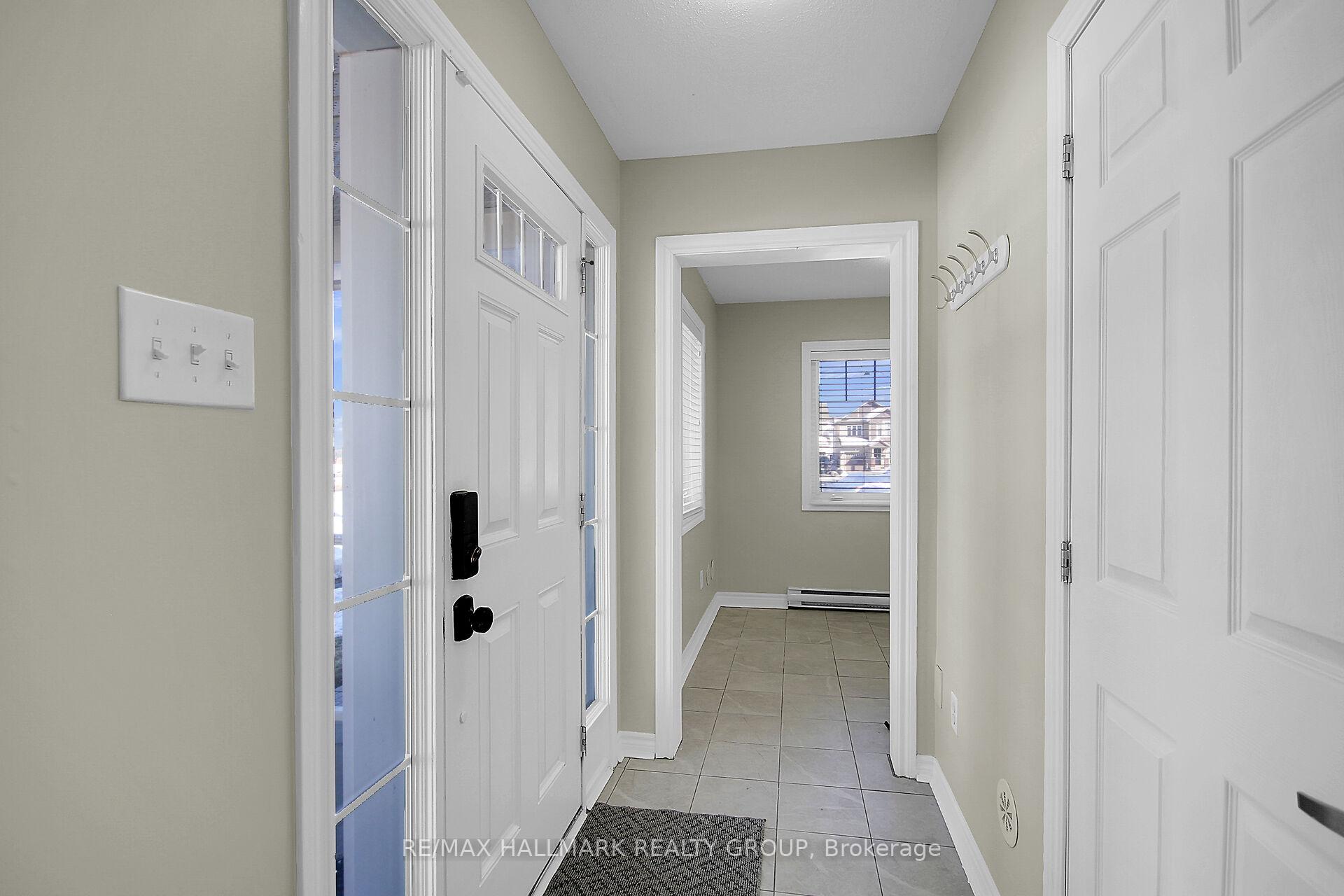 Photo 6 of 2629 Baynes Sound Way, Ottawa, Barrhaven - Half Moon Bay — HOMEH