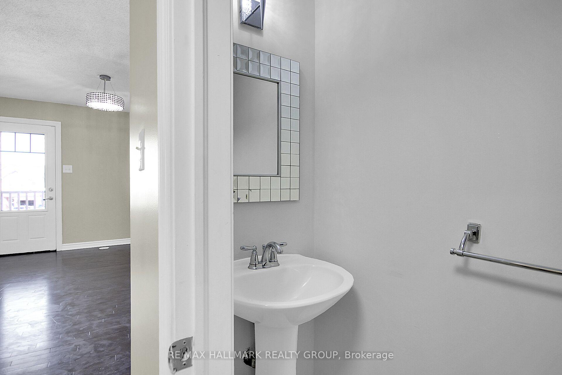 Photo 8 of 2629 Baynes Sound Way, Ottawa, Barrhaven - Half Moon Bay — HOMEH