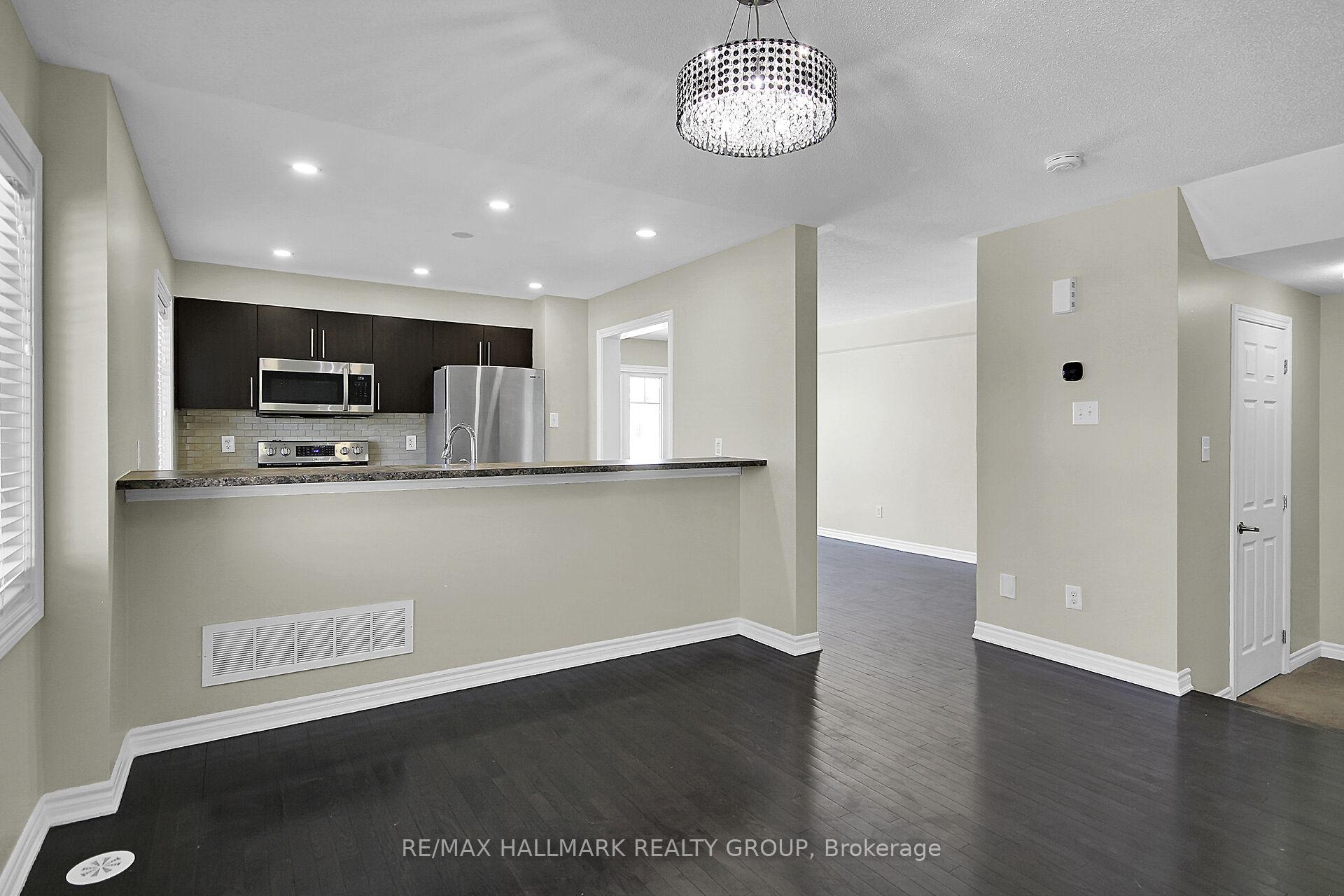 Photo 13 of 2629 Baynes Sound Way, Ottawa, Barrhaven - Half Moon Bay — HOMEH
