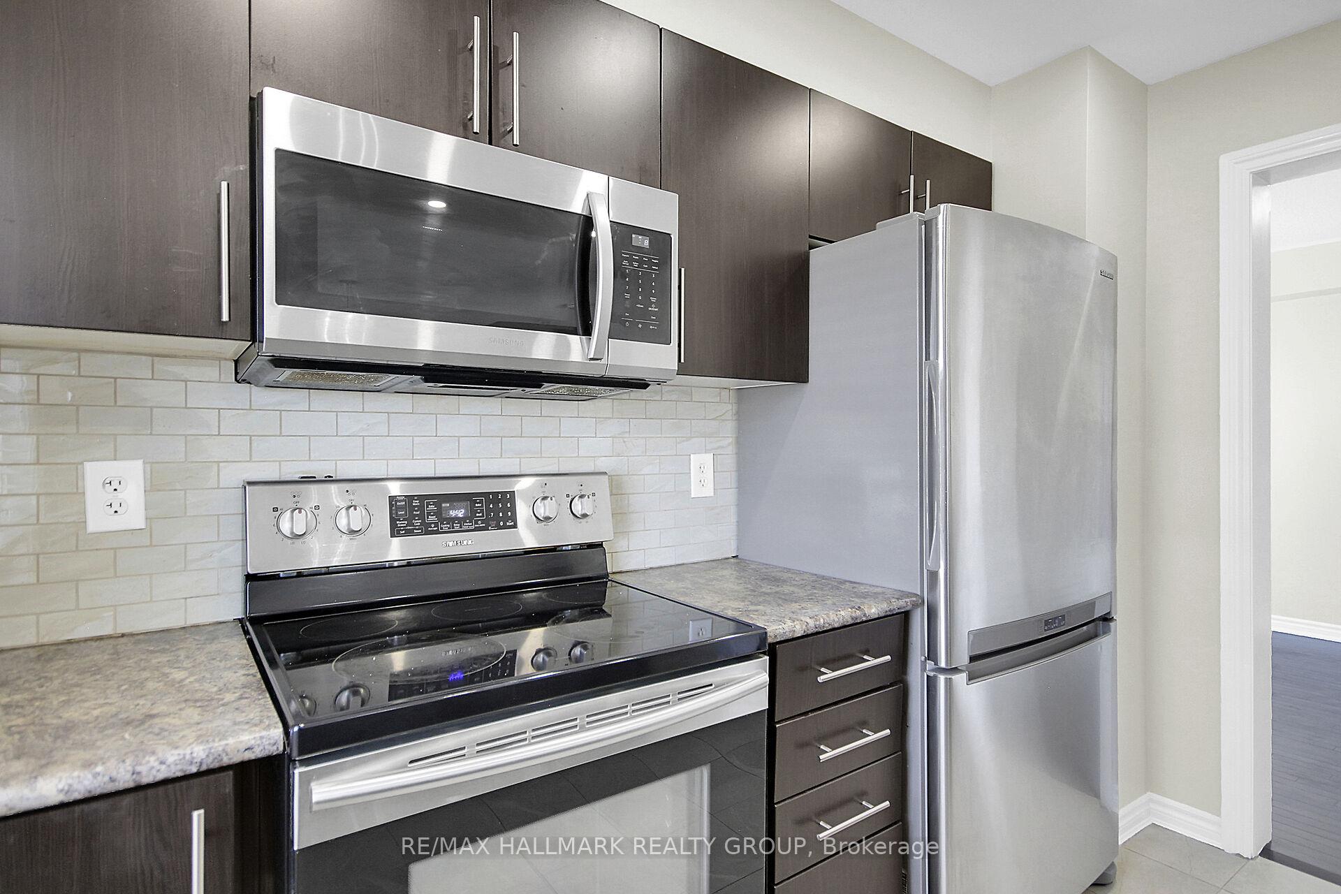 Photo 18 of 2629 Baynes Sound Way, Ottawa, Barrhaven - Half Moon Bay — HOMEH