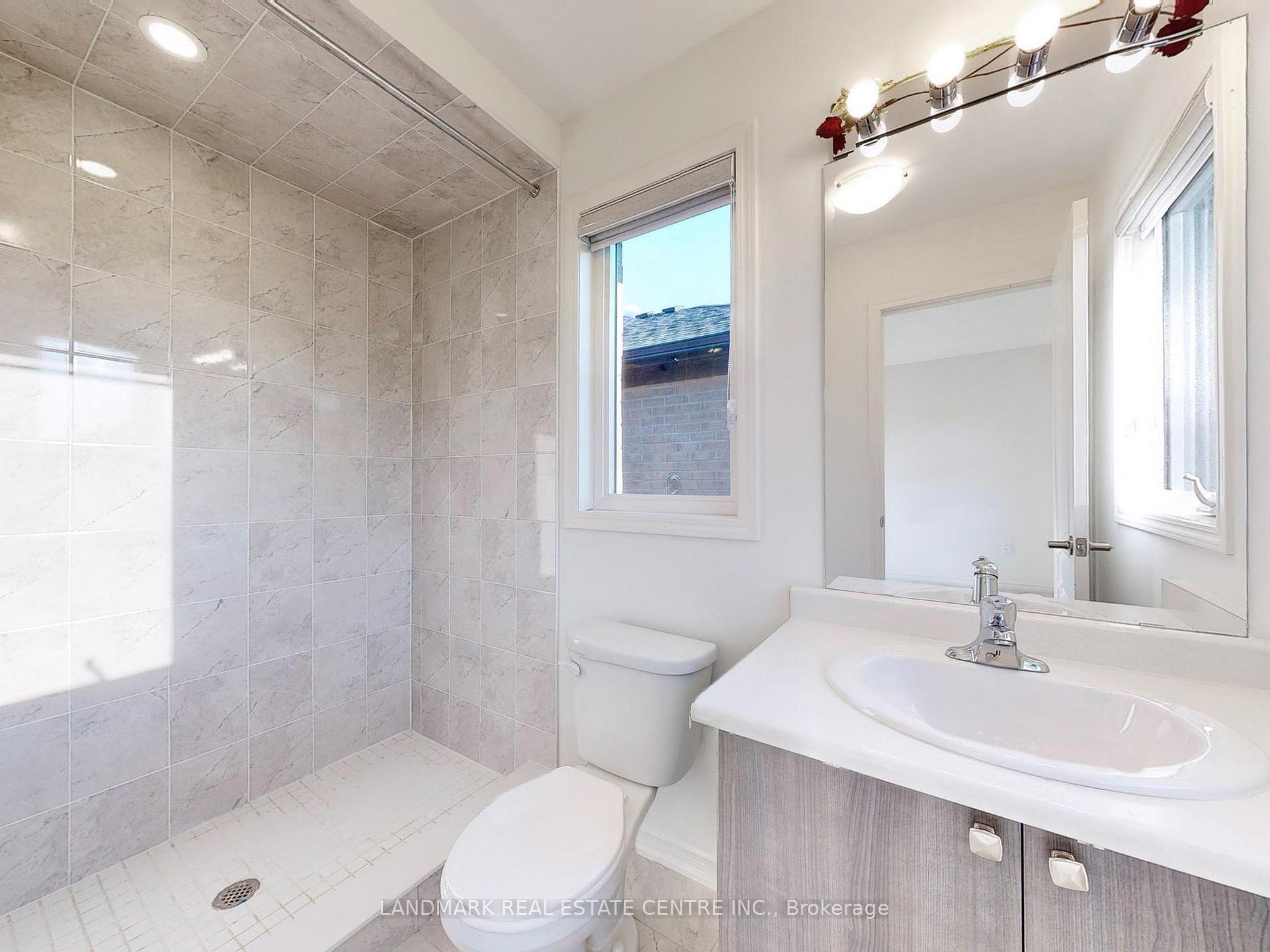 Photo 11 of 1405 Coral Springs Path, Oshawa, Taunton — HOMEH