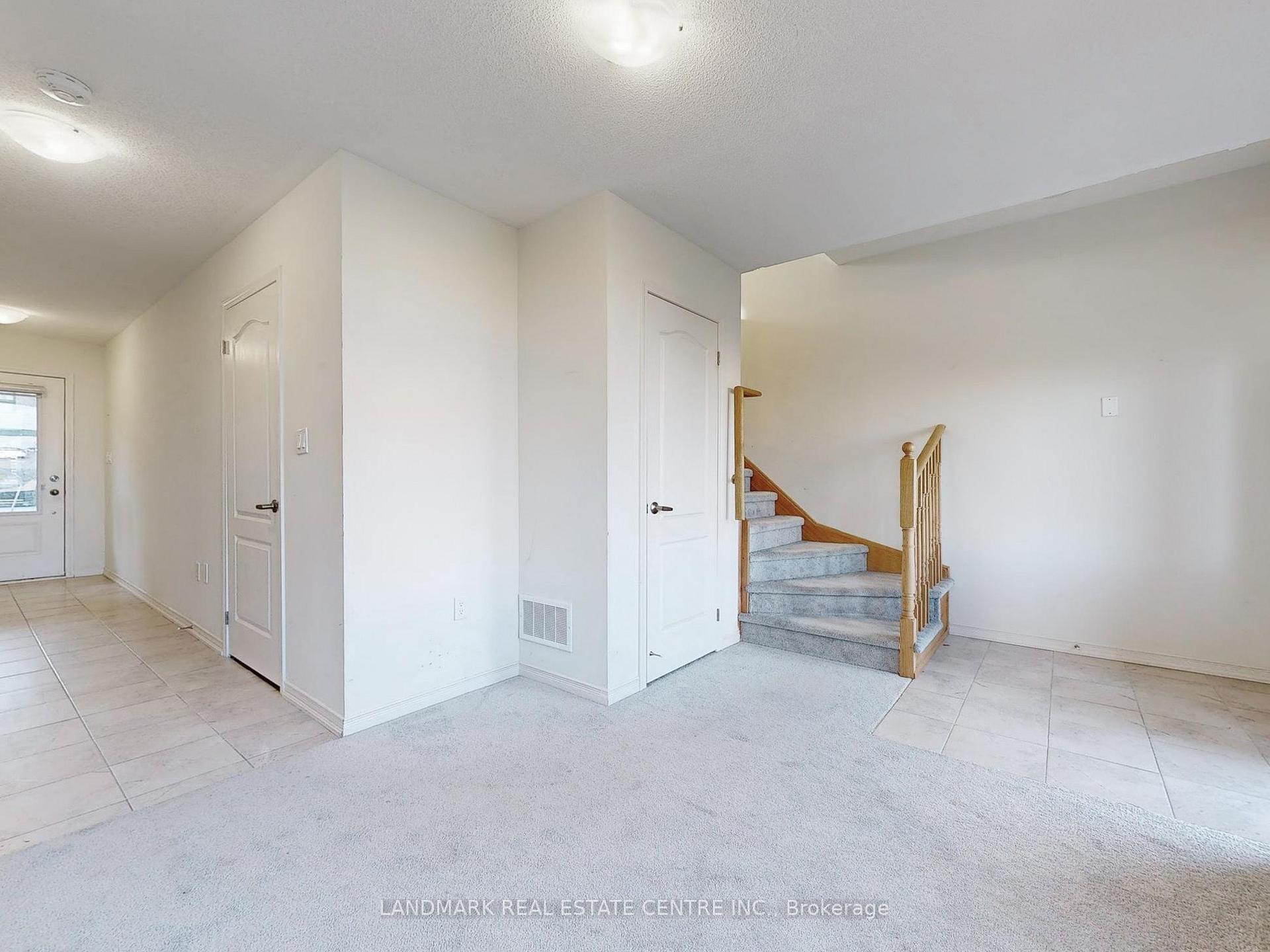 Photo 19 of 1405 Coral Springs Path, Oshawa, Taunton — HOMEH