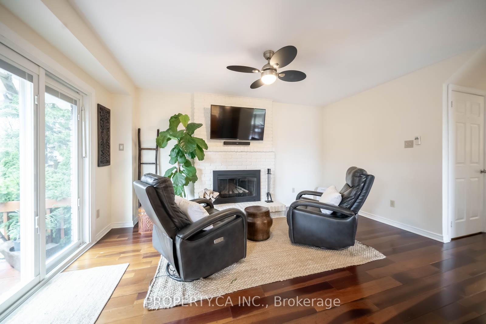 Photo 14 of 2422 Coventry Way, Burlington, Brant Hills — HOMEH