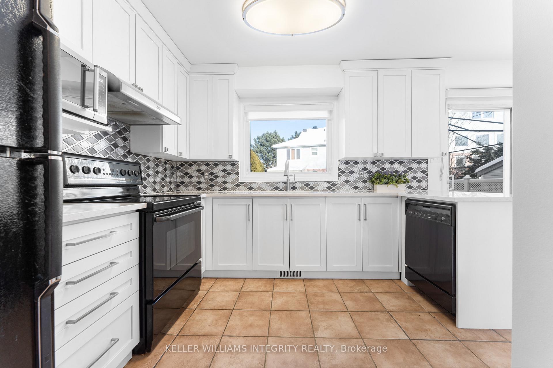Photo 17 of 7 Masonbrook Street, Ottawa, Barrhaven - Longfields — HOMEH