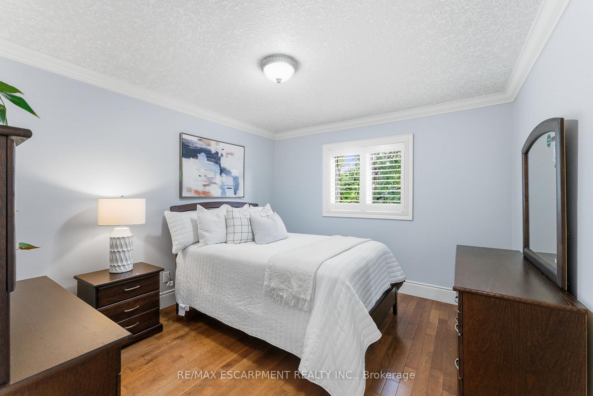 Photo 22 of 79 Commando Court, Hamilton, Waterdown — HOMEH