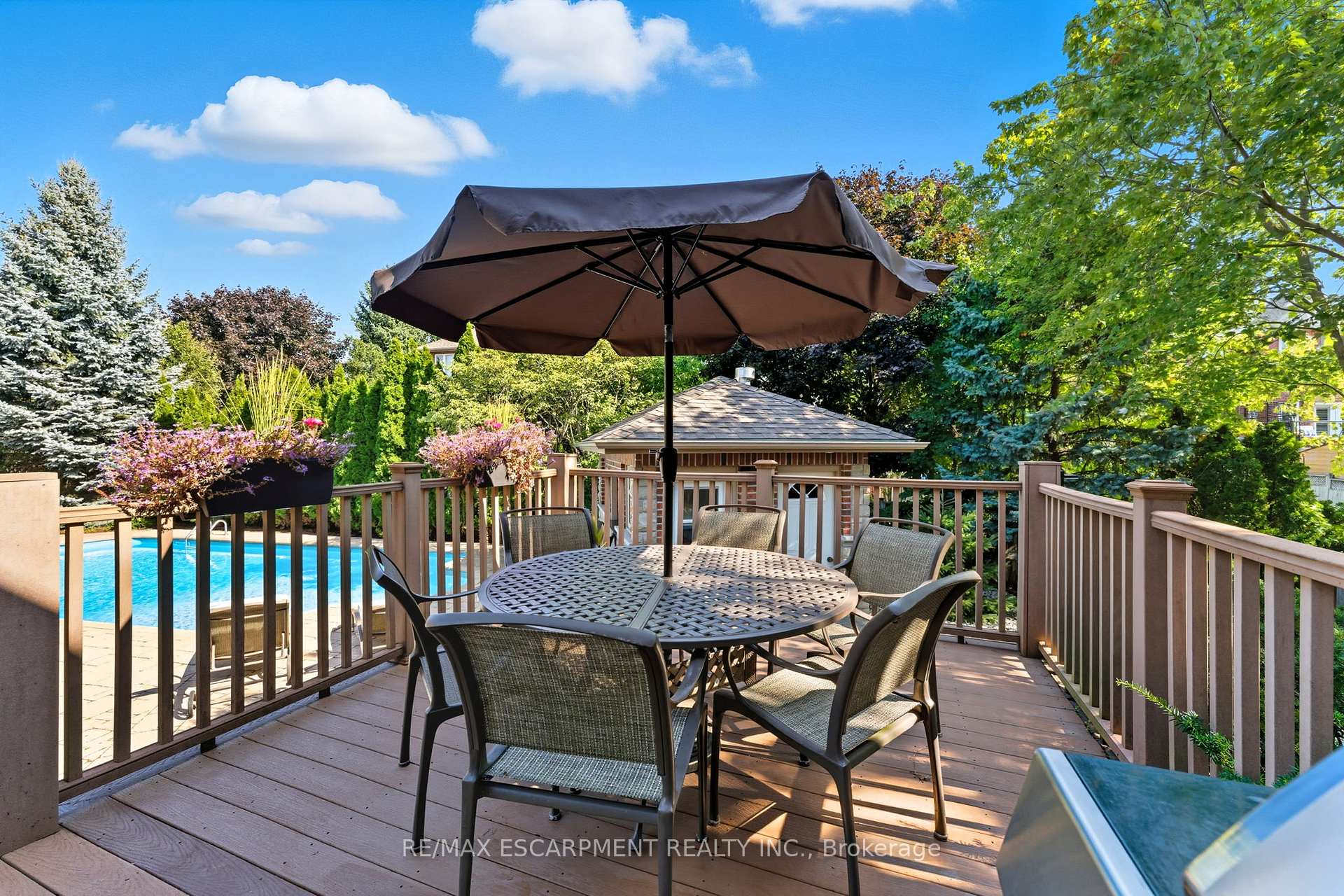 Photo 40 of 79 Commando Court, Hamilton, Waterdown — HOMEH