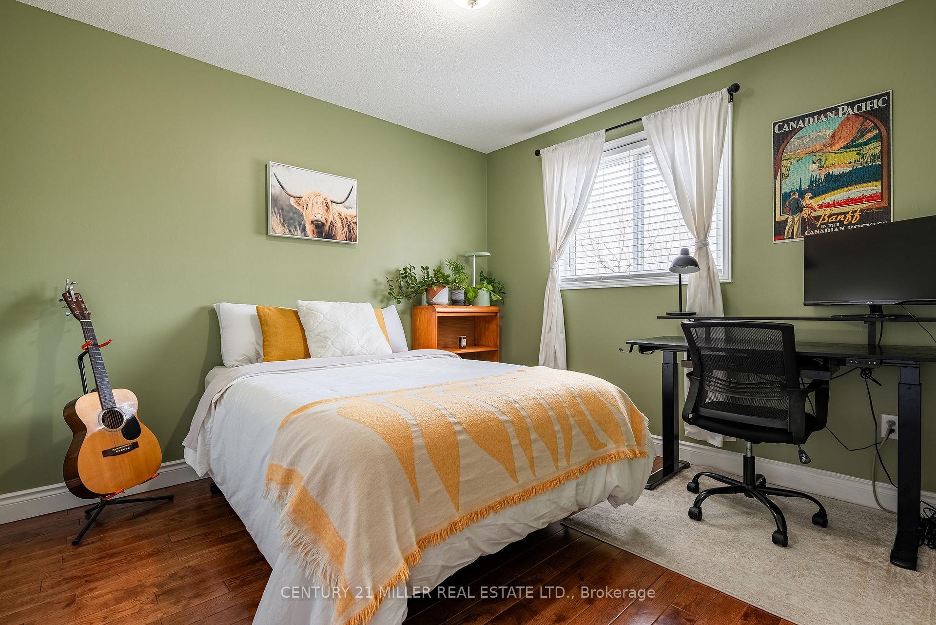 Photo 13 of 1234 Blanshard Drive, Burlington, Tansley — HOMEH