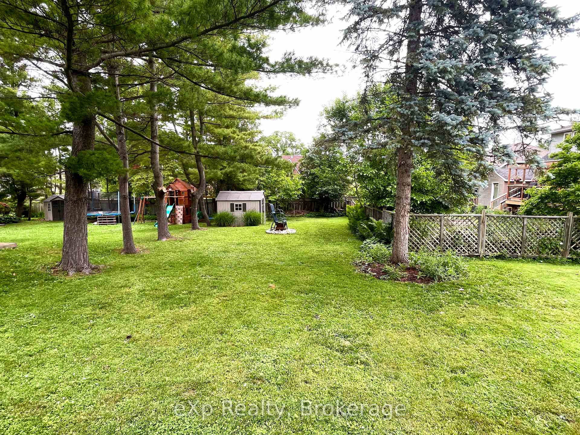 Photo 19 of 410 Cayley Street, Brockton — HOMEH