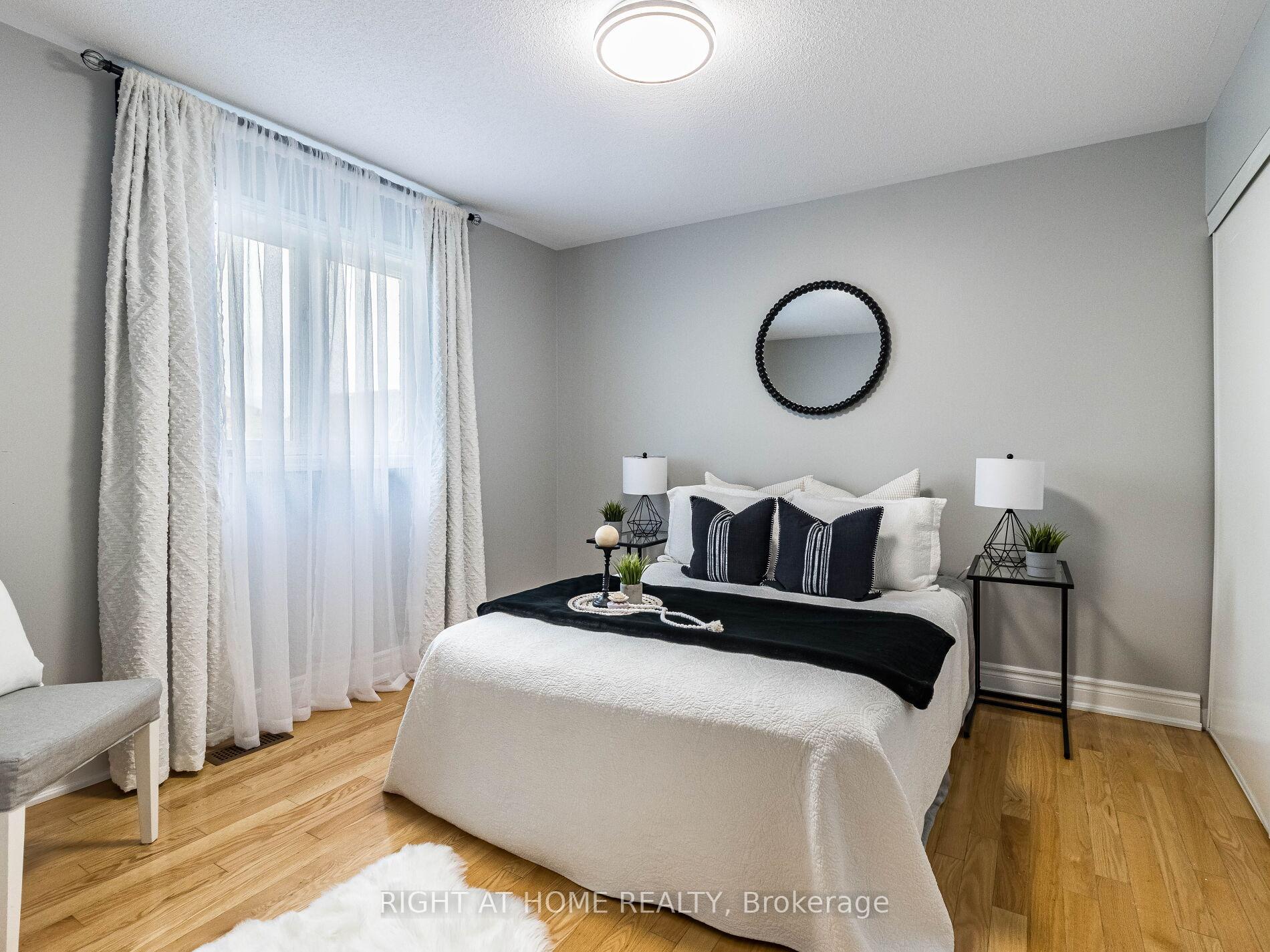 Photo 25 of 956 Ormond Drive, Oshawa, Samac — HOMEH