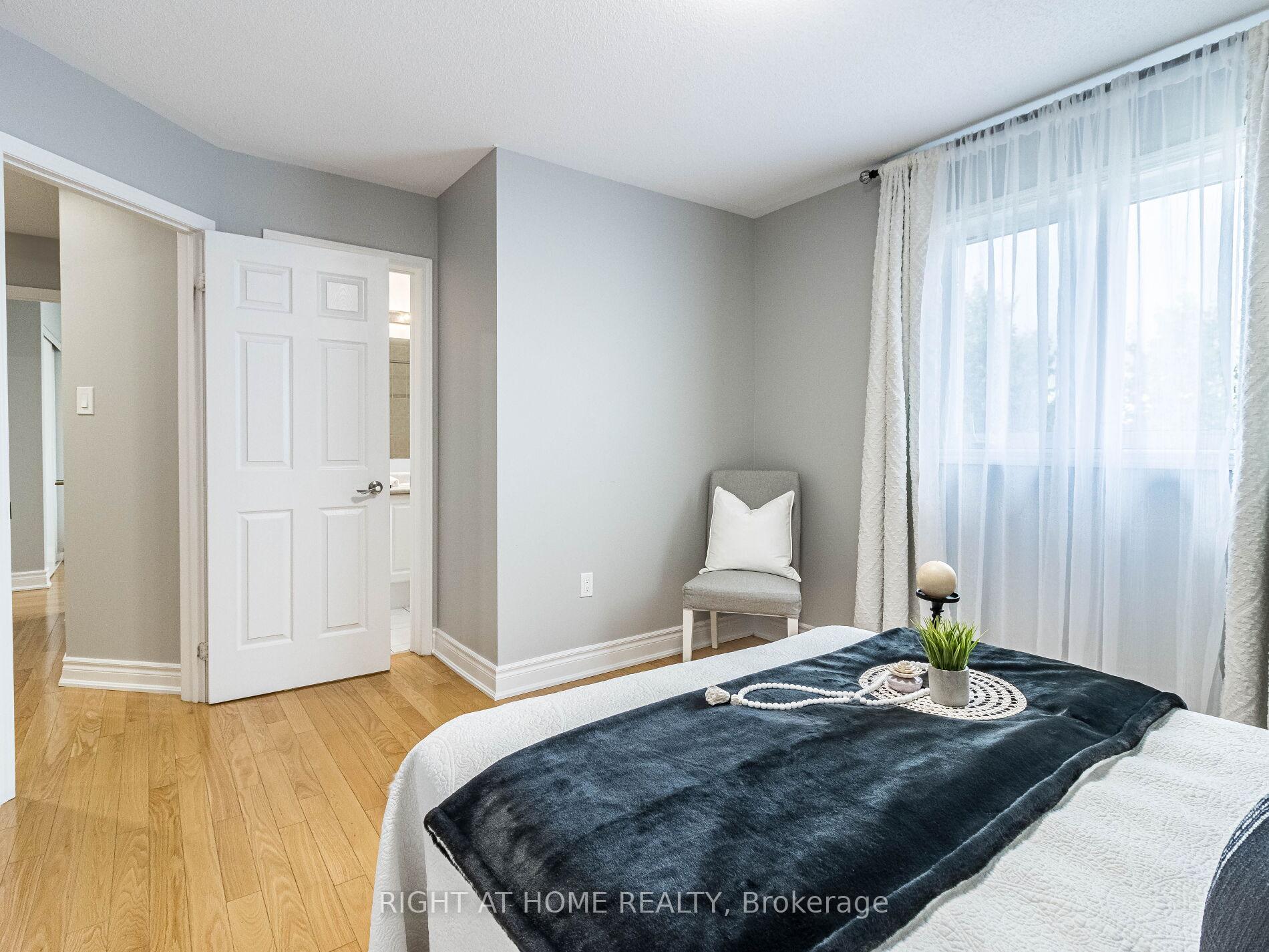 Photo 26 of 956 Ormond Drive, Oshawa, Samac — HOMEH