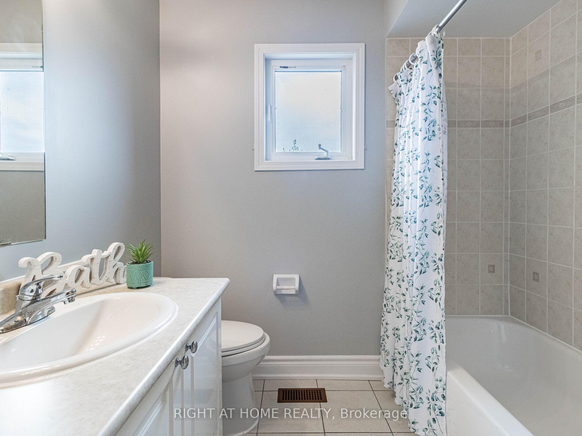 Photo 32 of 956 Ormond Drive, Oshawa, Samac — HOMEH