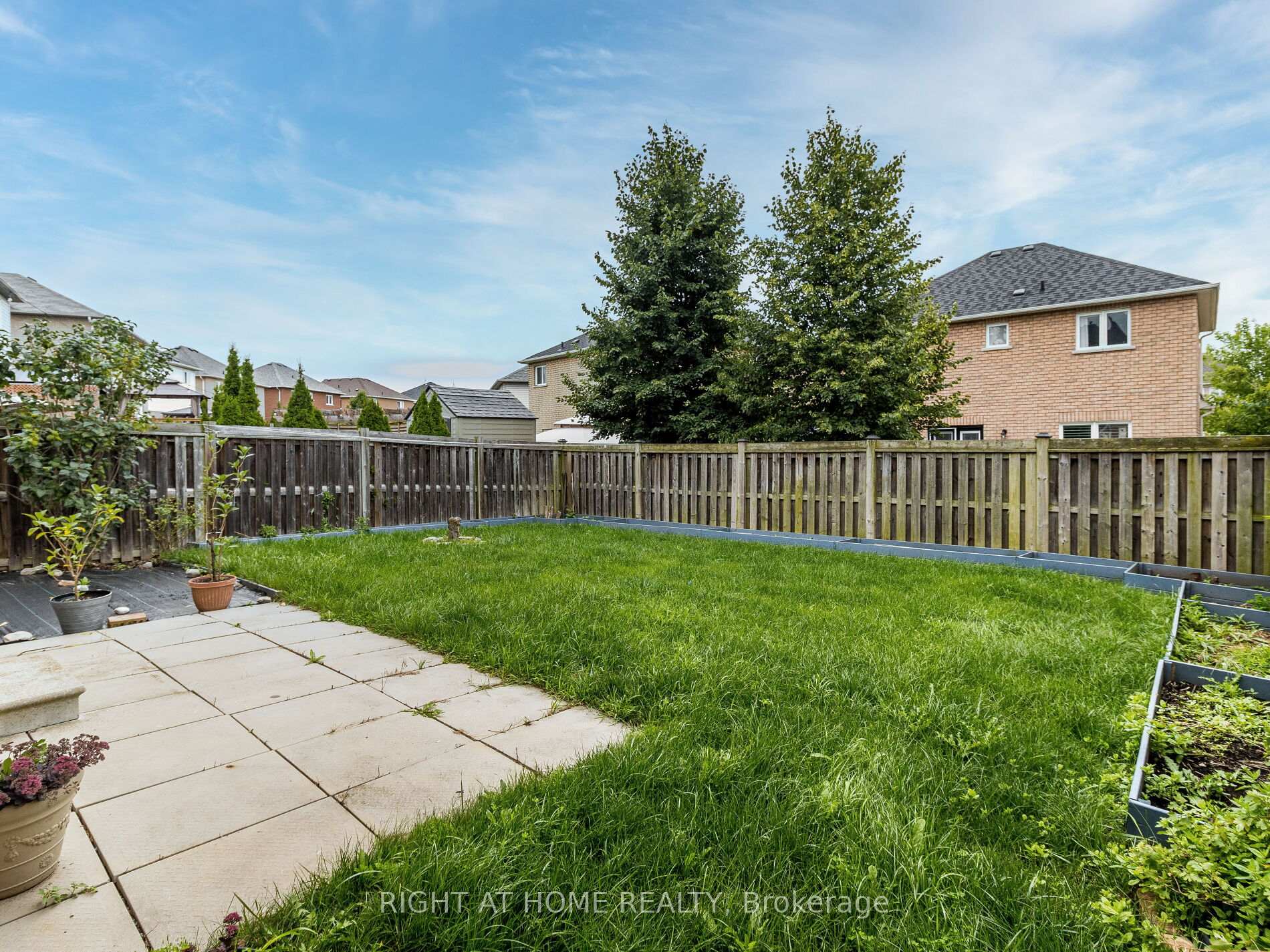 Photo 39 of 956 Ormond Drive, Oshawa, Samac — HOMEH
