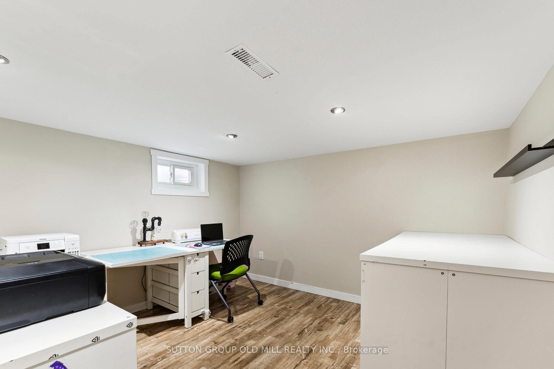 Photo 19 of 7 Jessie Street, Brampton, Downtown Brampton — HOMEH