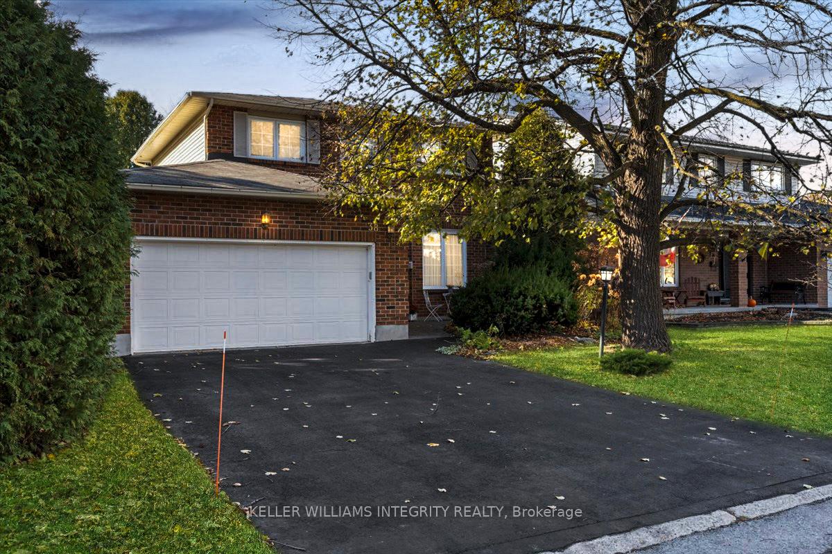 Photo 24 of 38 Thare Crescent, Ottawa, Barrhaven - Knollsbrook — HOMEH