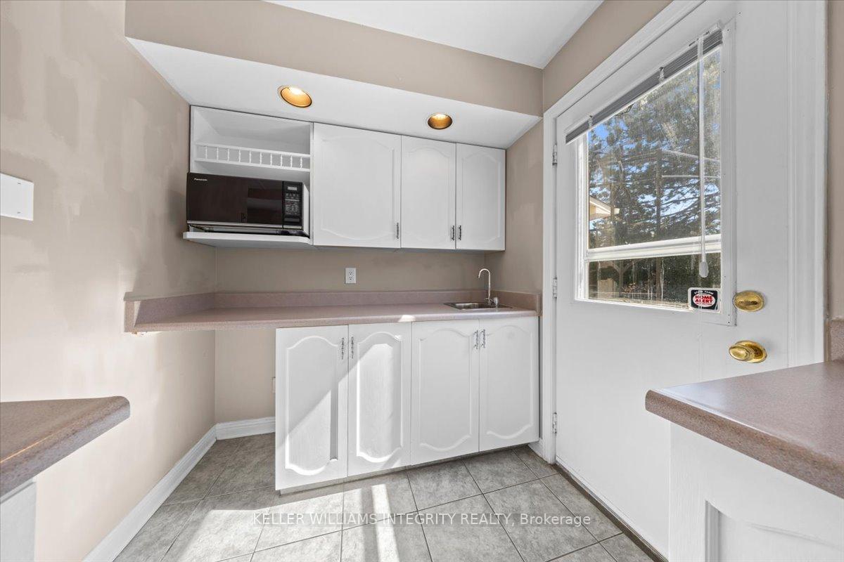 Photo 20 of 38 Thare Crescent, Ottawa, Barrhaven - Knollsbrook — HOMEH