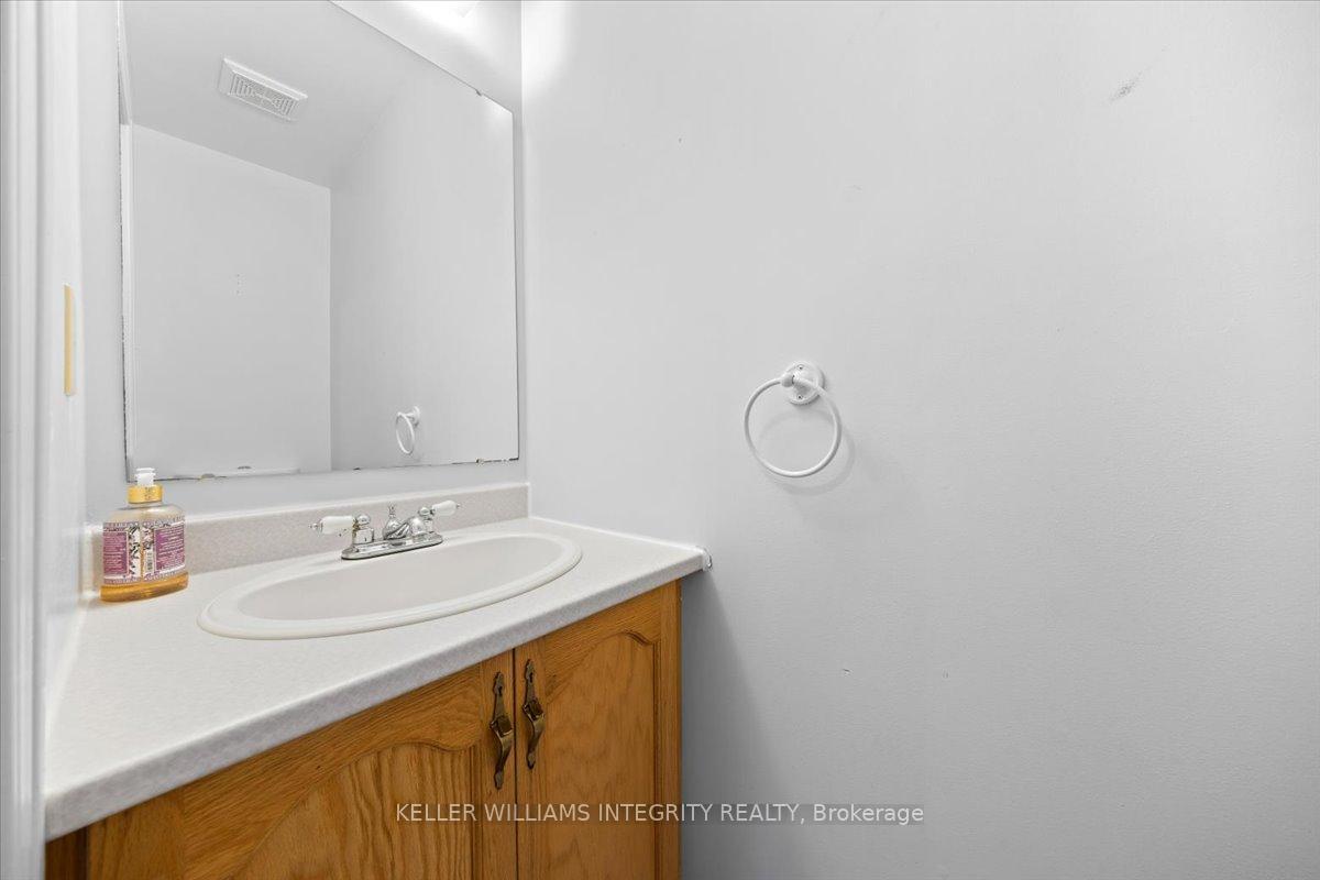 Photo 52 of 38 Thare Crescent, Ottawa, Barrhaven - Knollsbrook — HOMEH