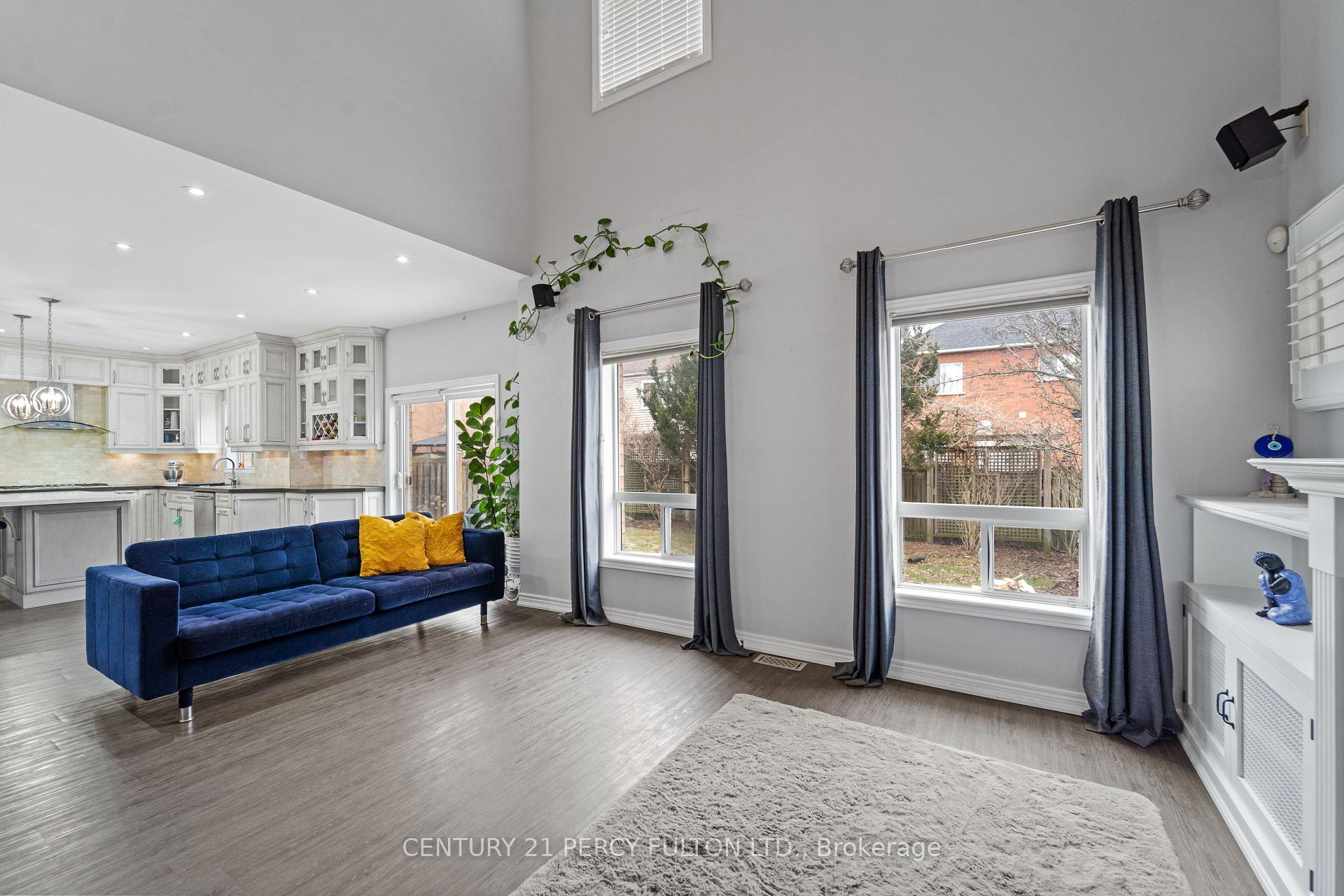 Photo 7 of 25 Kingham Avenue, Ajax, South East — HOMEH