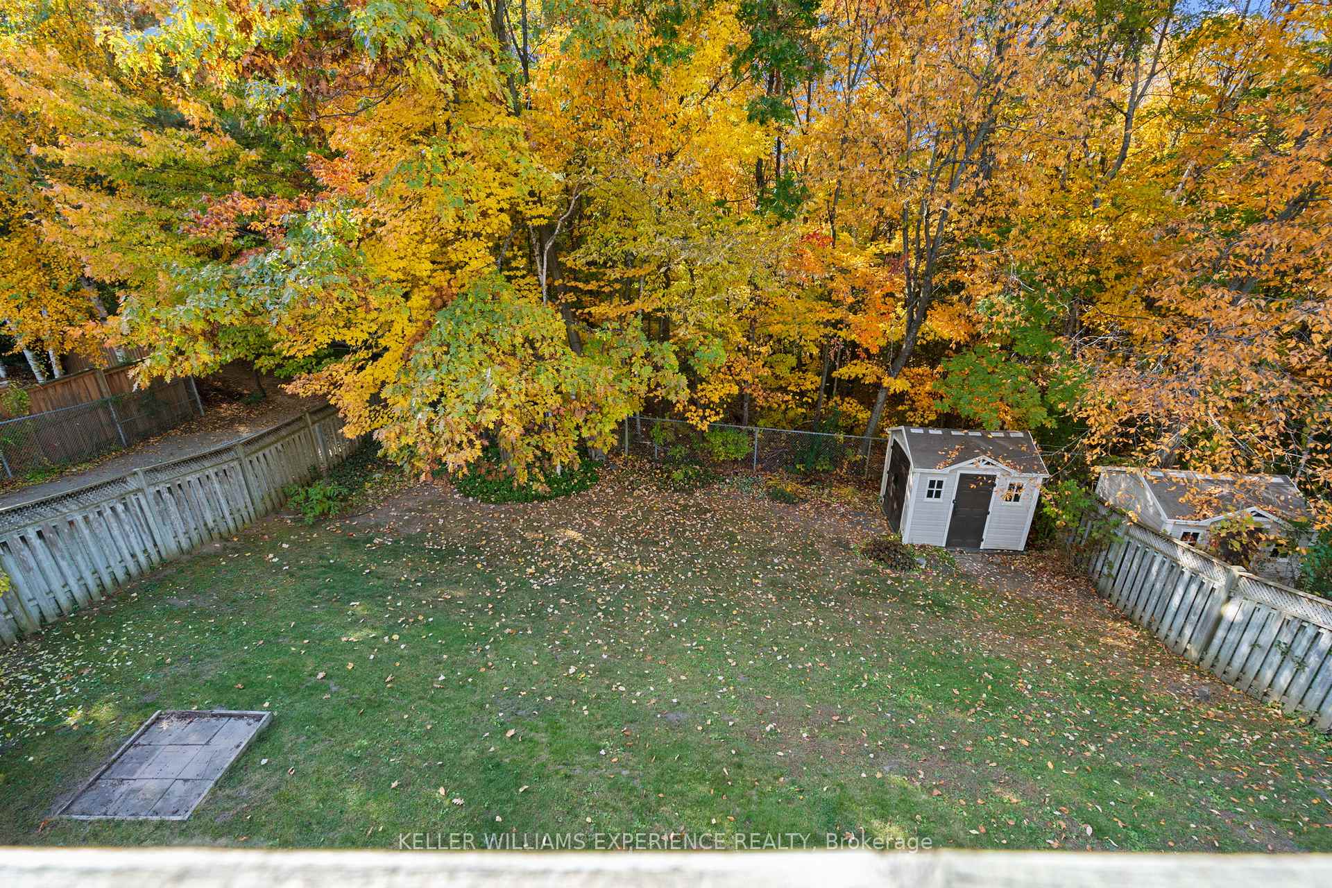 Photo 5 of 61 Grant's Way, Barrie, Ardagh — HOMEH