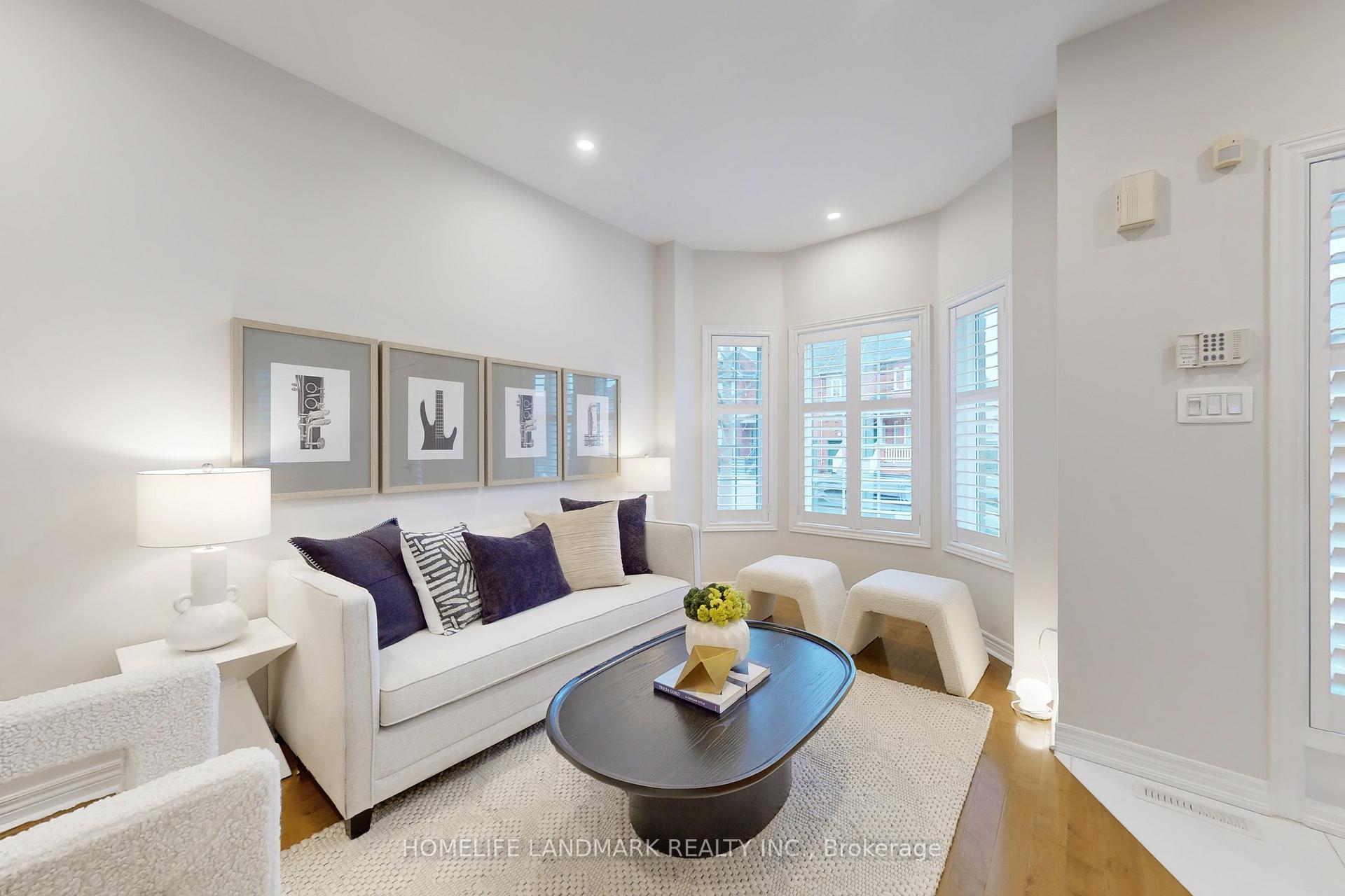 Photo 5 of 27 Navarre Street, Richmond Hill, Langstaff — HOMEH