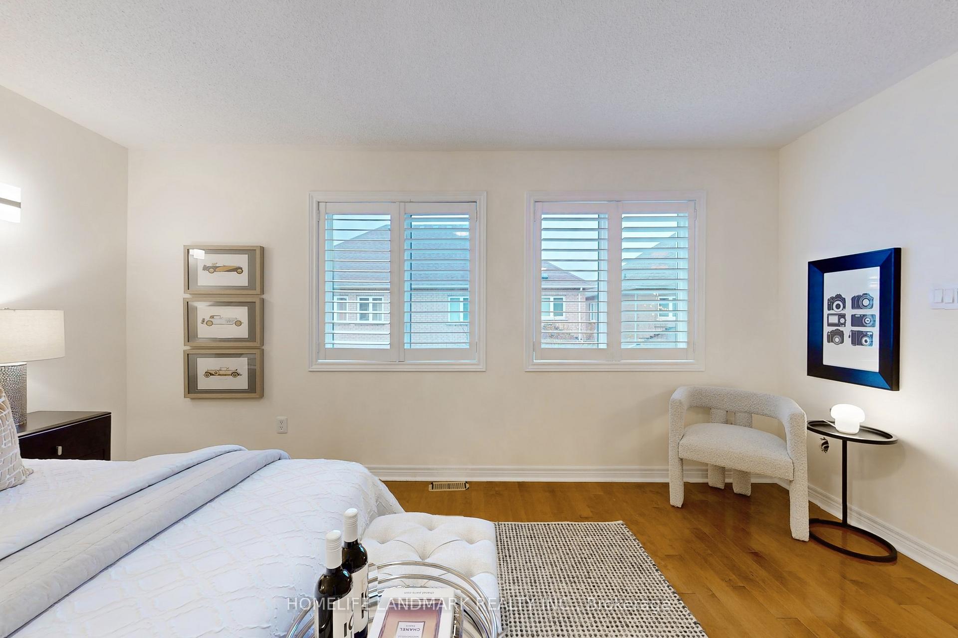 Photo 25 of 27 Navarre Street, Richmond Hill, Langstaff — HOMEH