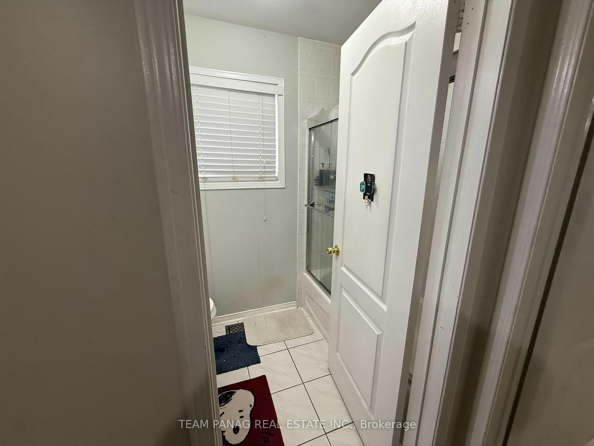 Photo 12 of 239 Sunny Meadow Boulevard, Brampton, Sandringham-Wellington — HOMEH